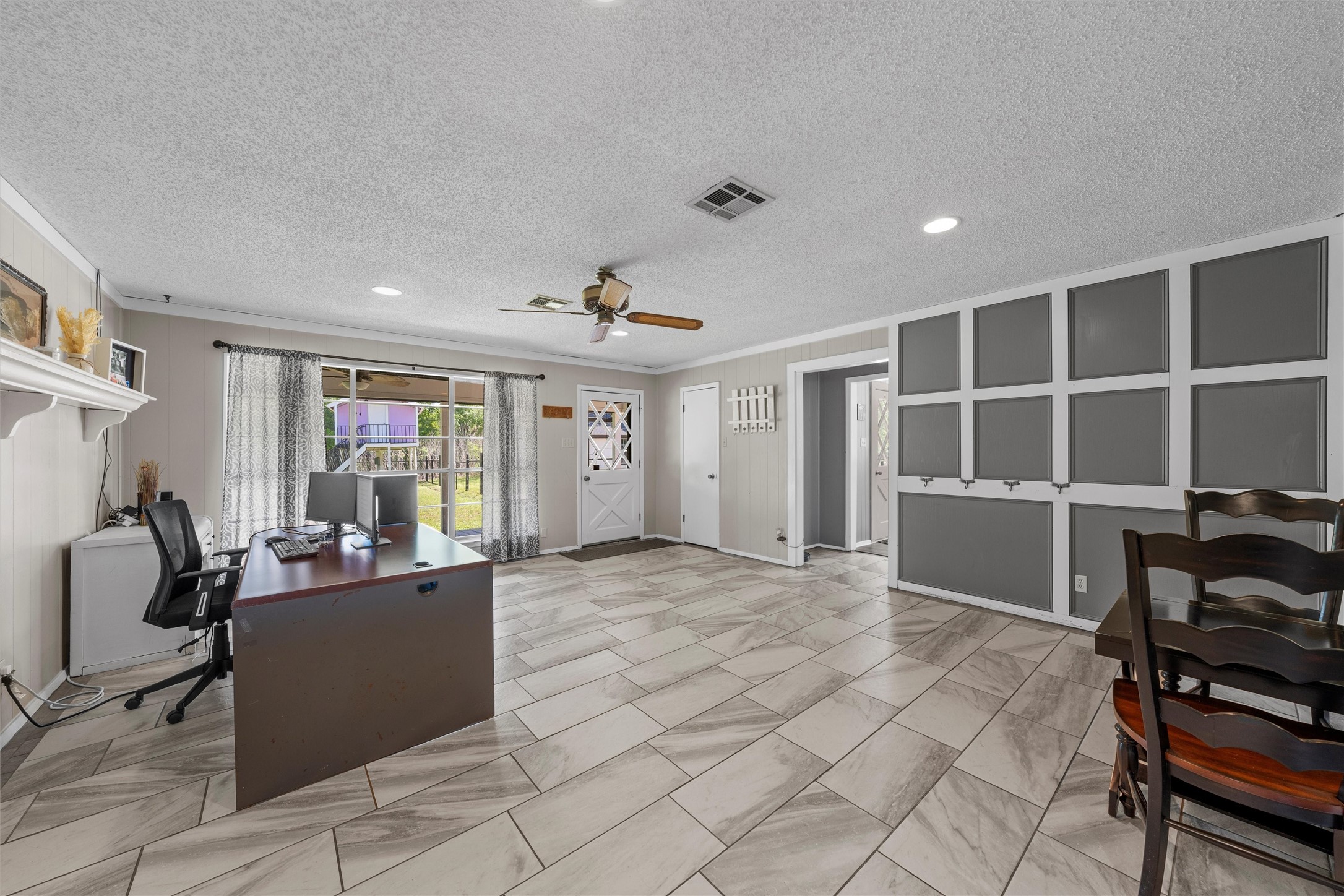 1049 W Moonlight Drive Robinson TX 76706