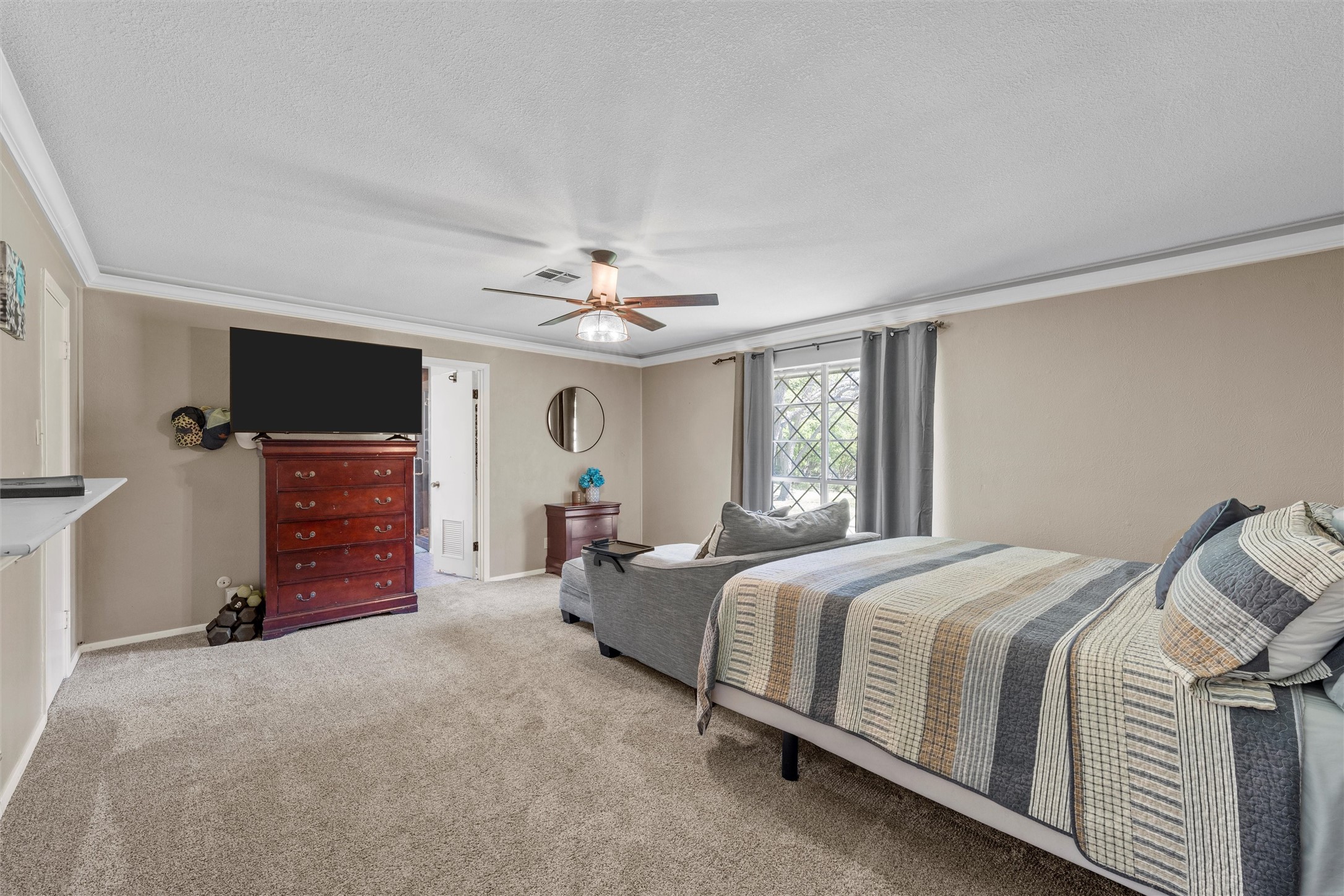 1049 W Moonlight Drive Robinson TX 76706