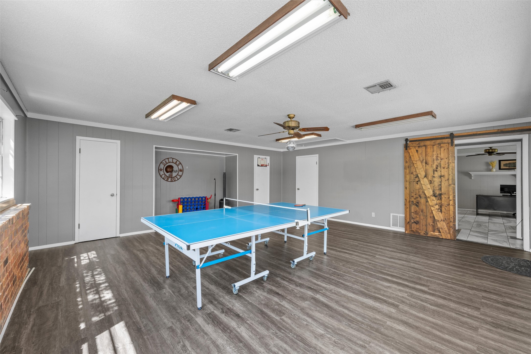 1049 W Moonlight Drive Robinson TX 76706