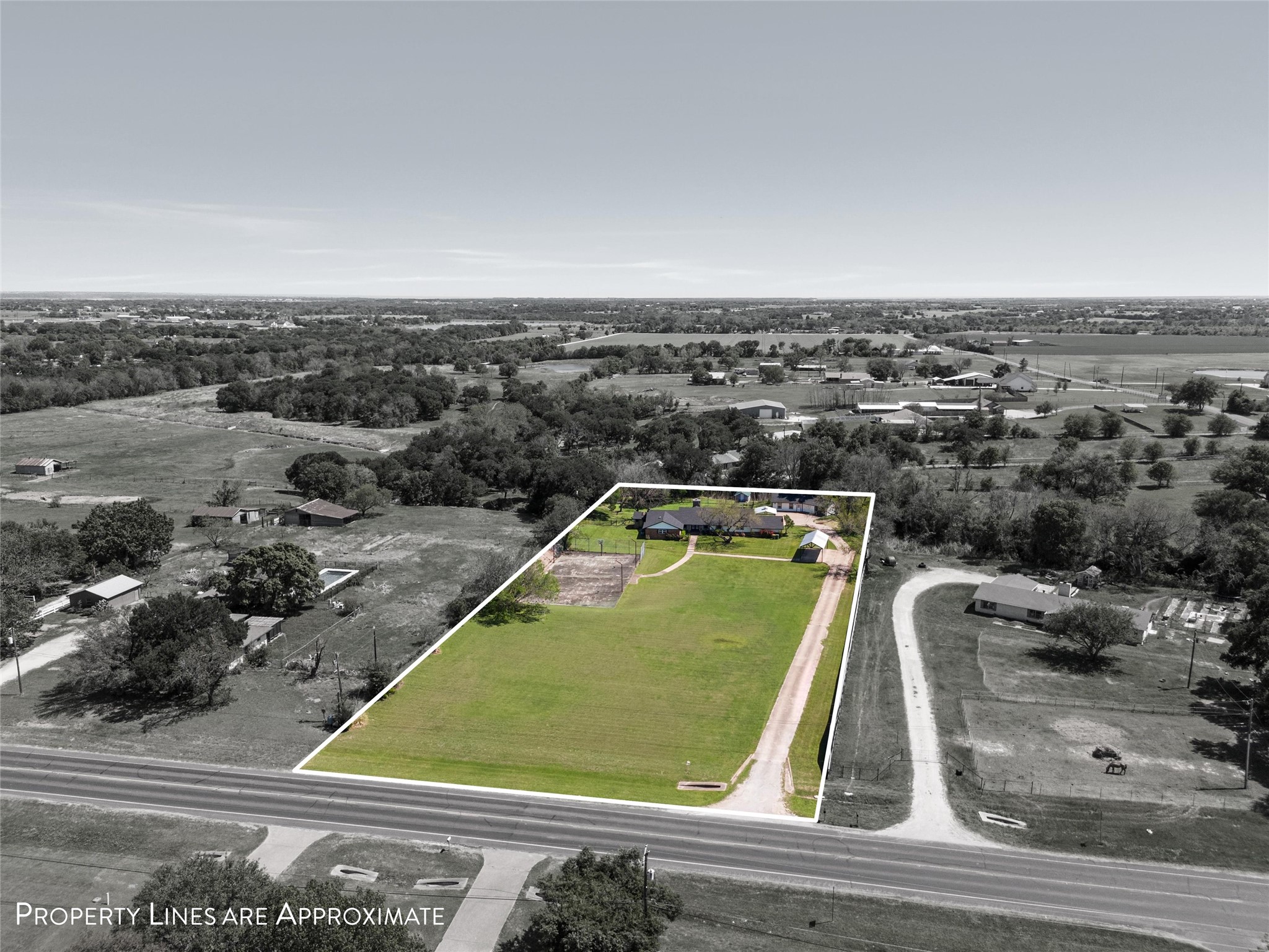 1049 W Moonlight Drive Robinson TX 76706