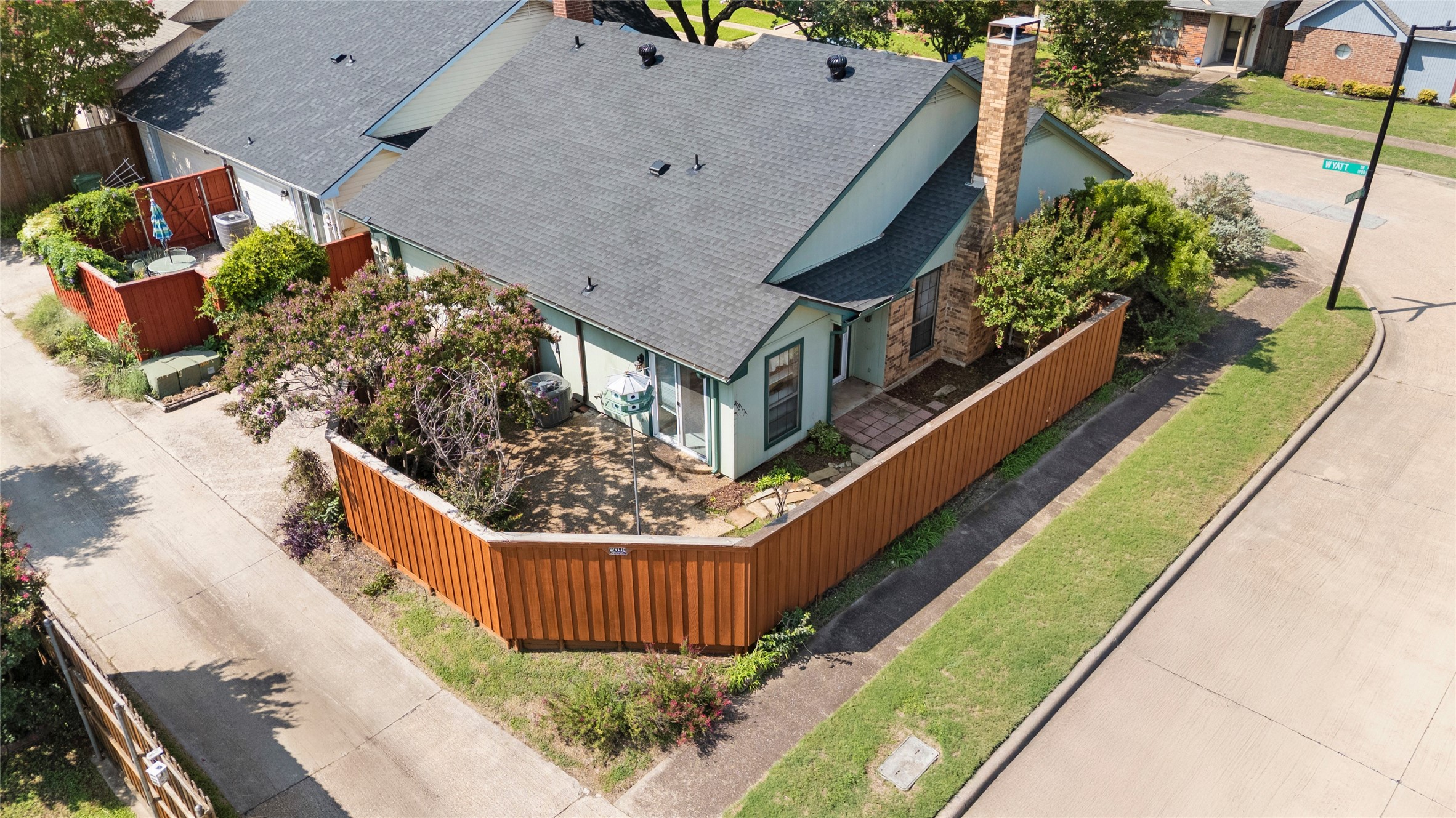 1906 Wyatt Drive Garland TX 75040