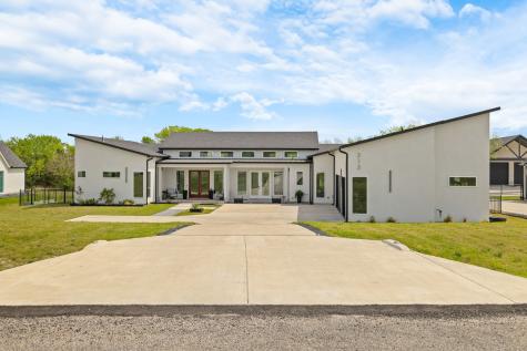 313 Ryker Lane Gunter TX 75058
