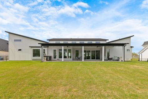 313 Ryker Lane Gunter TX 75058