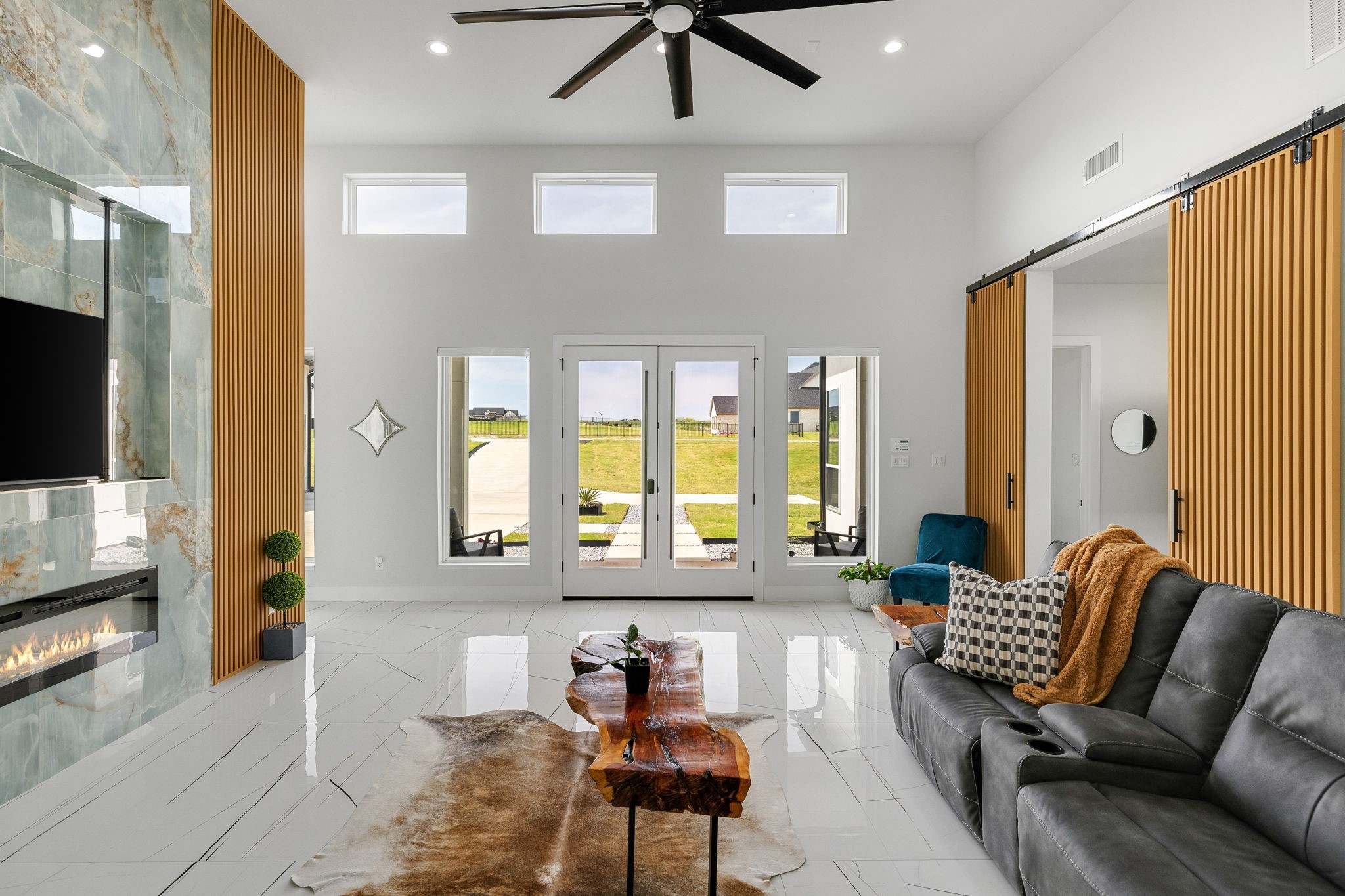 313 Ryker Lane Gunter TX 75058