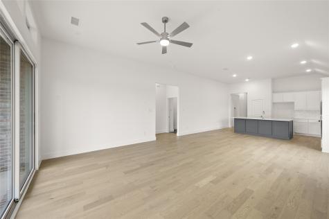 3742 Ironwood Street Midlothian TX 76065