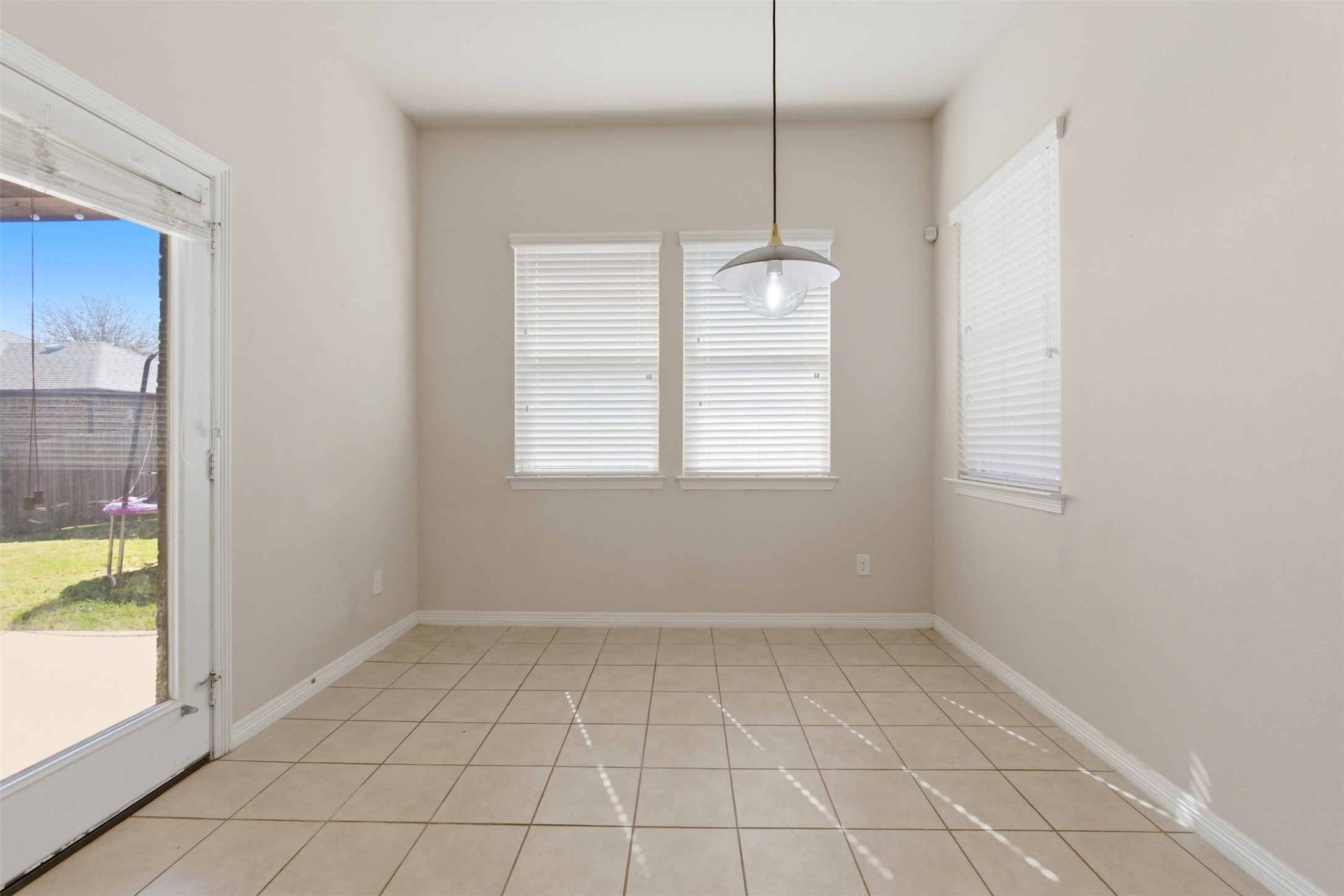 504 Neils Court Arlington TX 76002