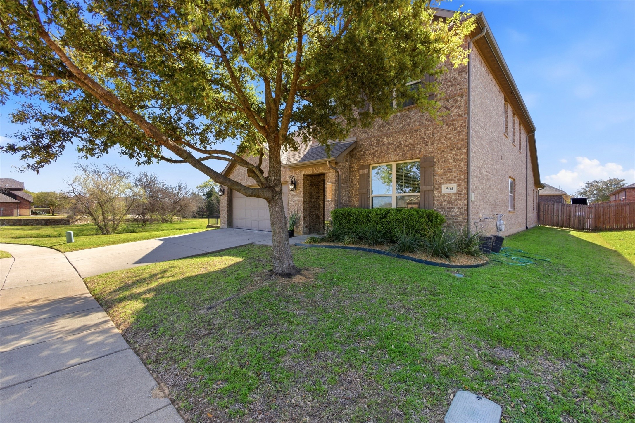 504 Neils Court Arlington TX 76002