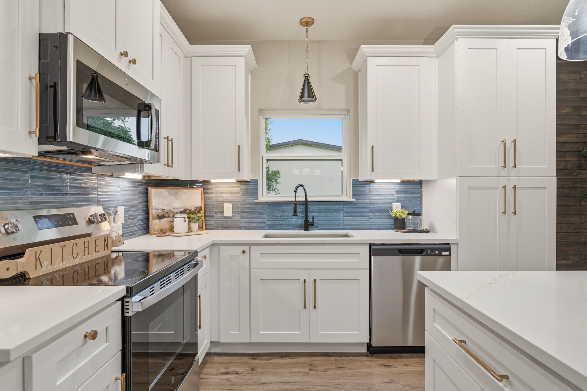 803 Arrowhead Court Granbury TX 76048