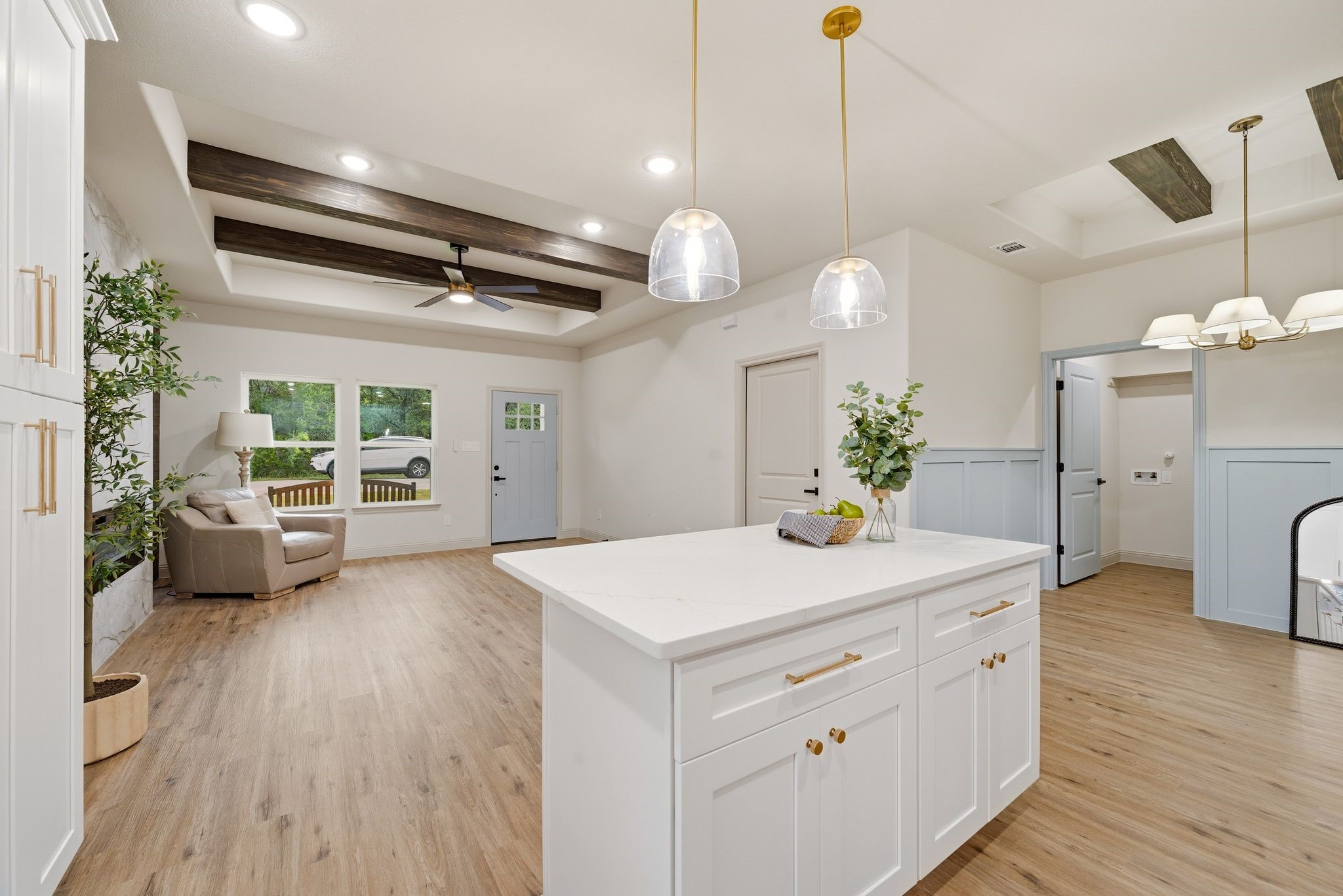 803 Arrowhead Court Granbury TX 76048