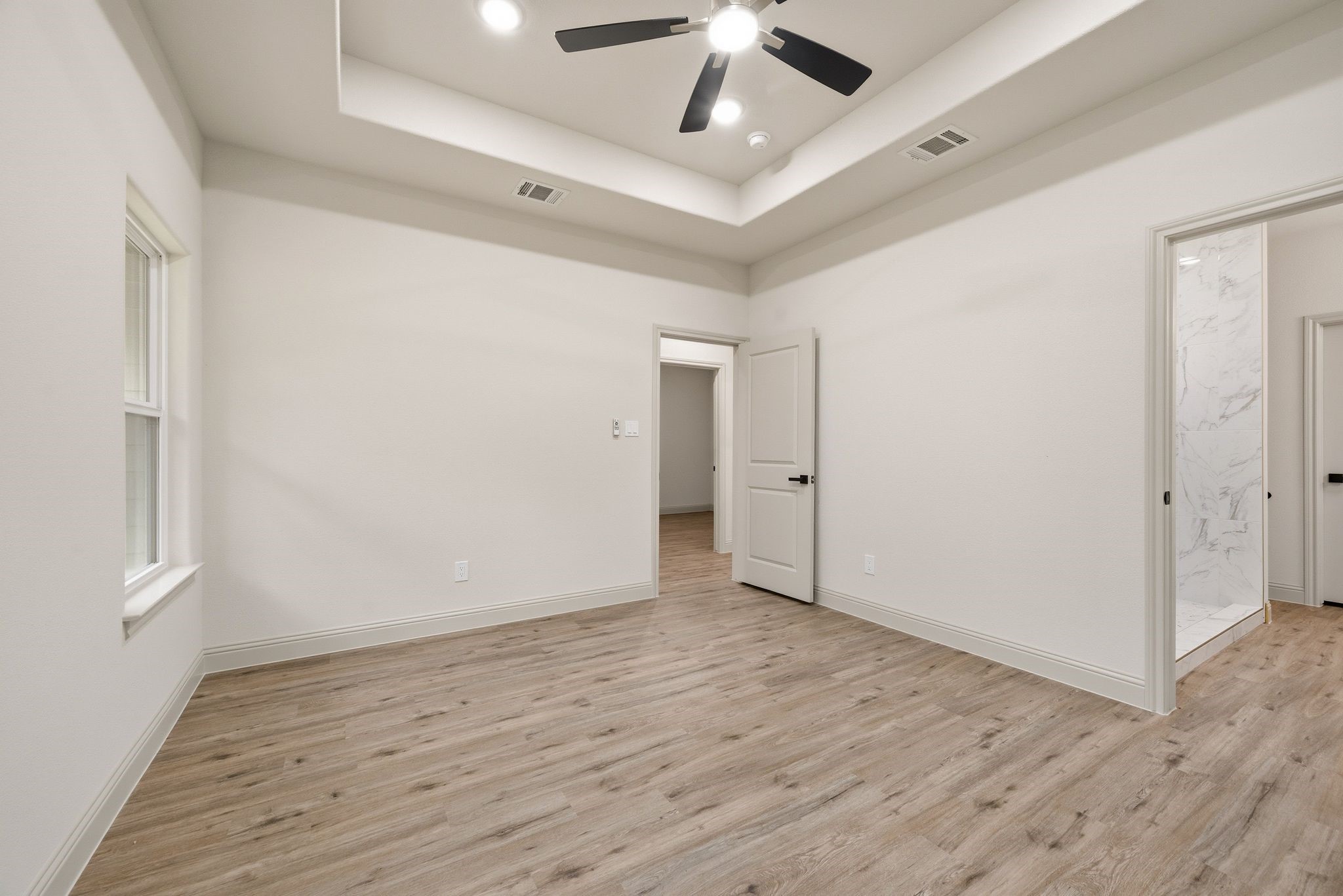 803 Arrowhead Court Granbury TX 76048