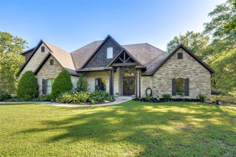 3226 County Road 3115 Greenville TX 75402