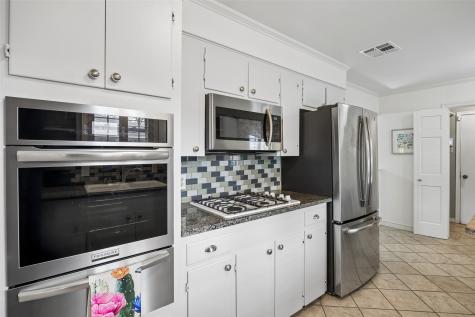 8446 Sweetwood Drive Dallas TX 75228