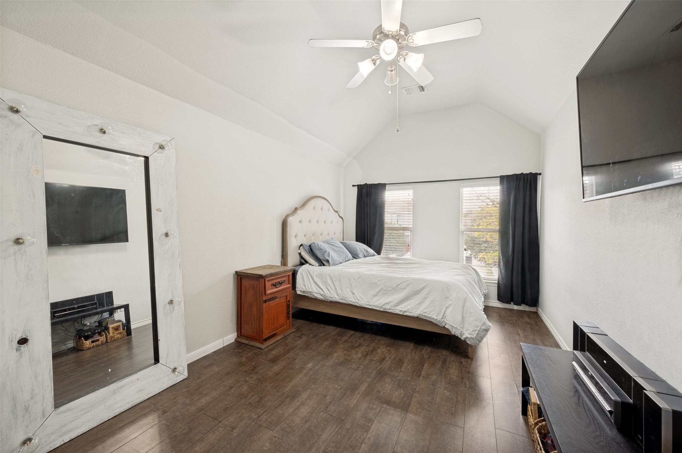 1900 Saint Simons Street Savannah TX 76227