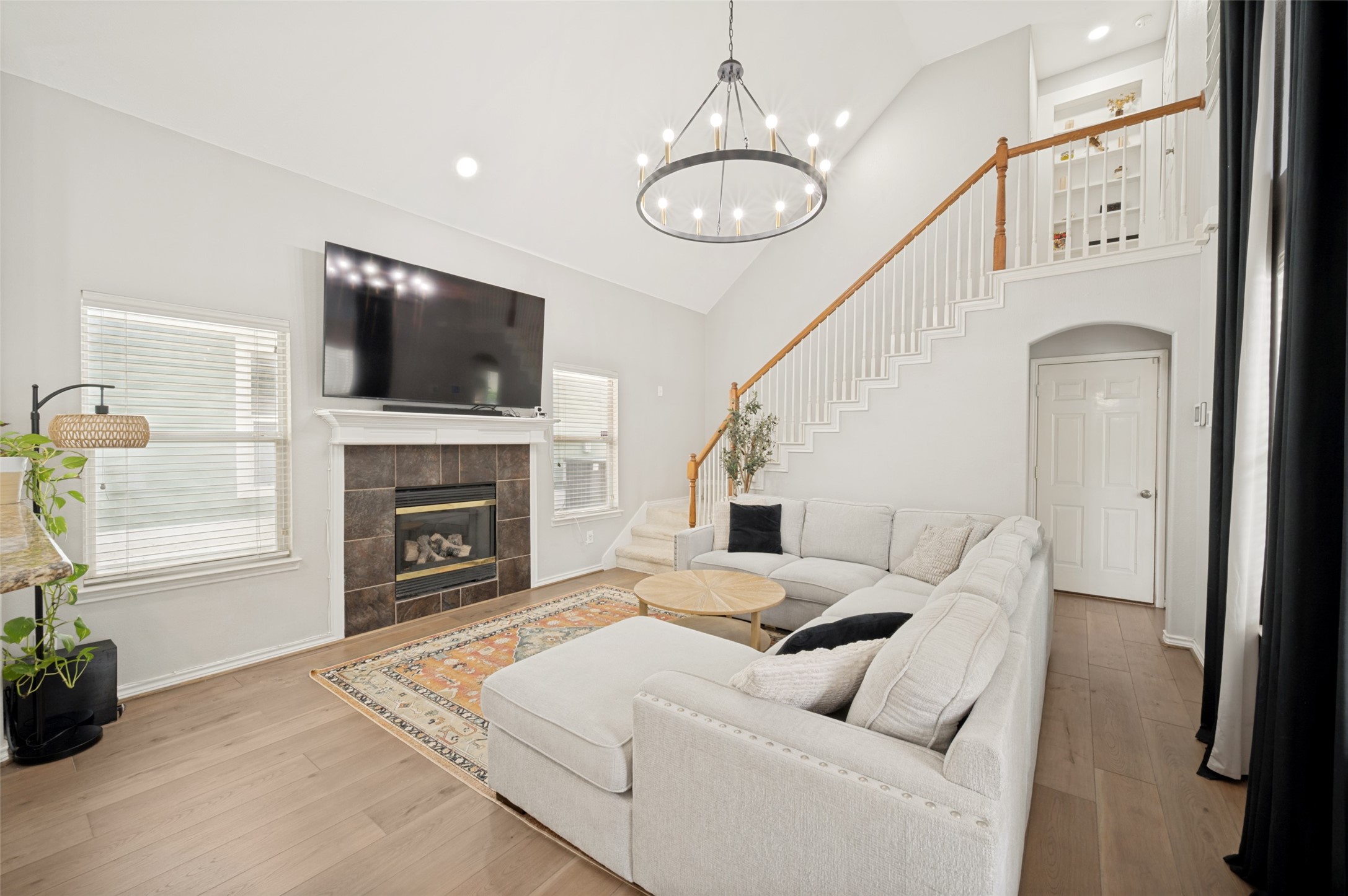 1900 Saint Simons Street Savannah TX 76227