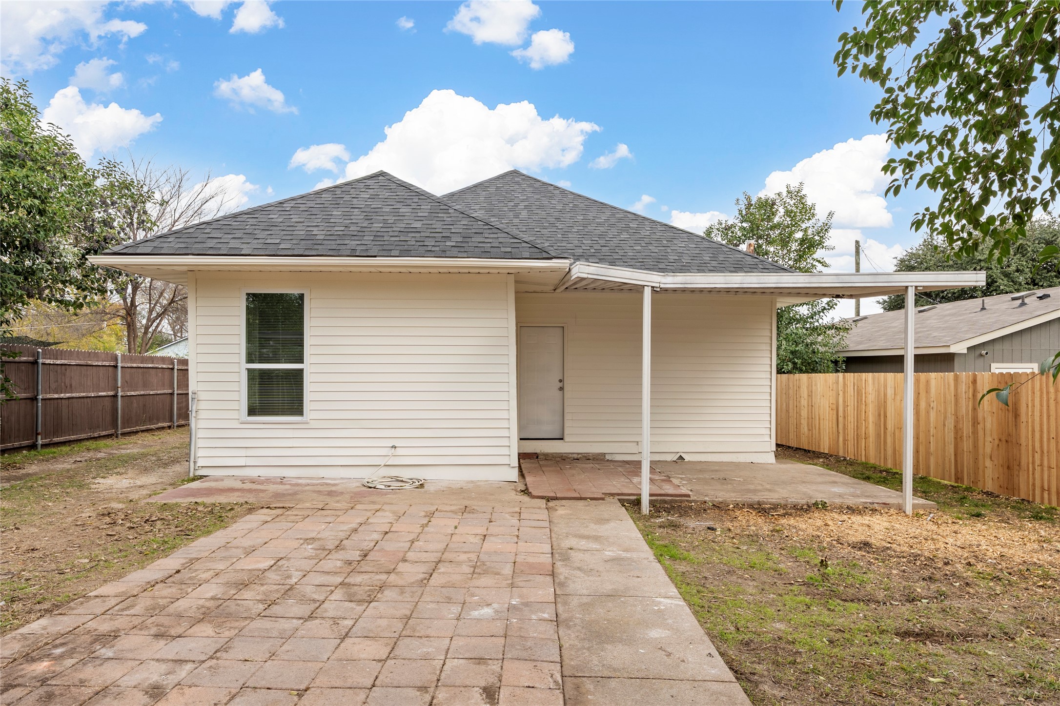 1126 N 13th Street Waco TX 76707