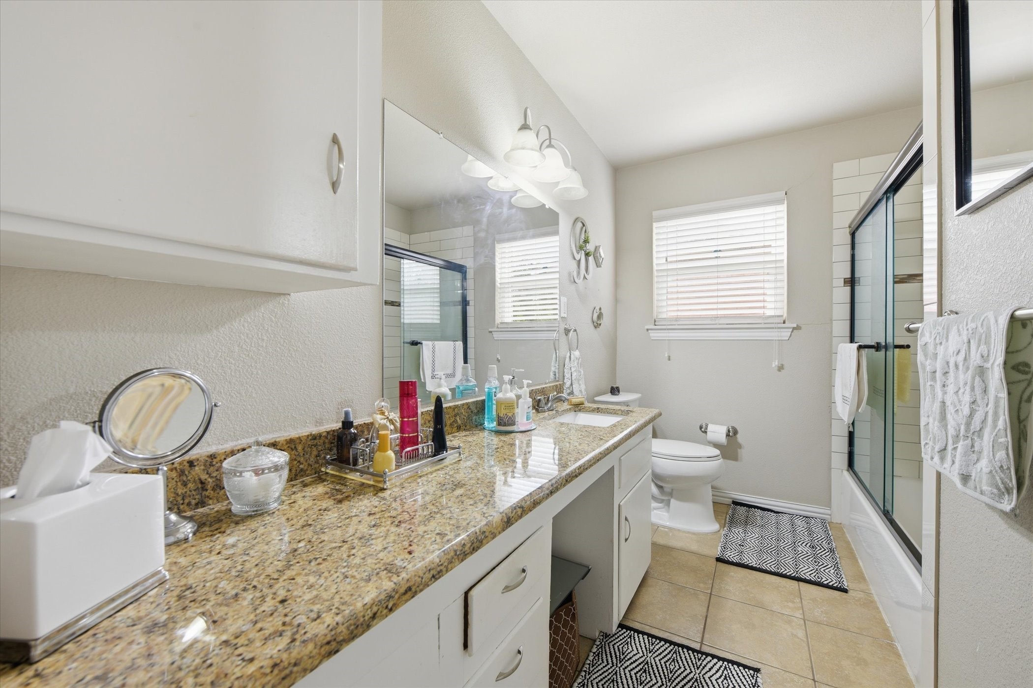 3559 Paramount Street North Richland Hills TX 76117