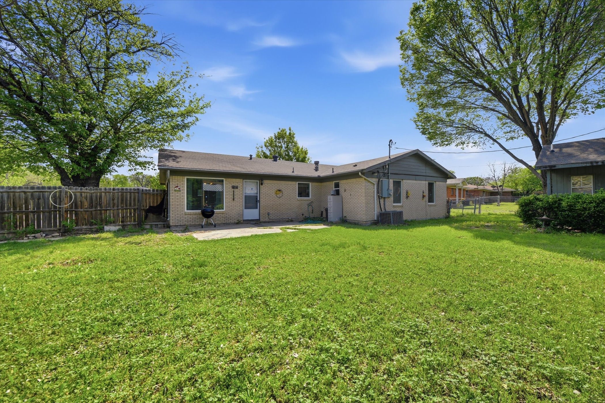 3559 Paramount Street North Richland Hills TX 76117
