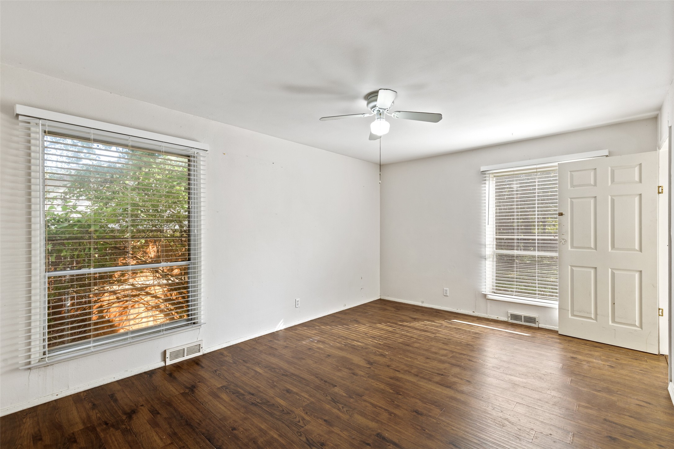 3920 Clear Cove Lane Dallas TX 75244