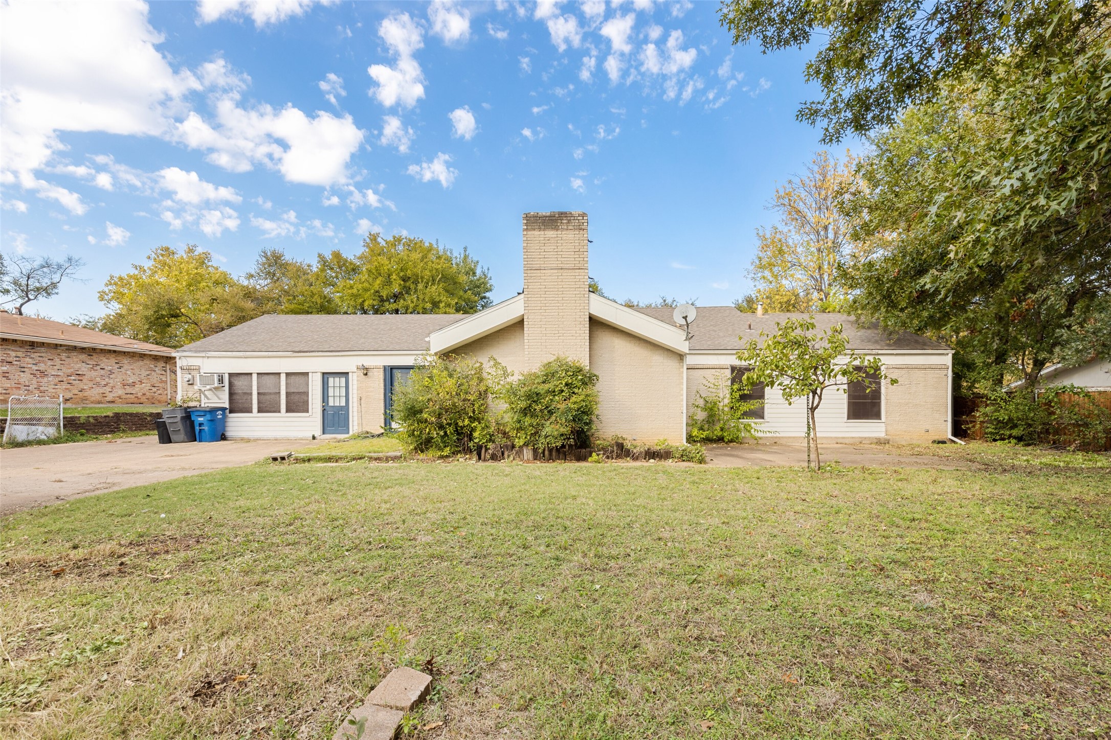 3920 Clear Cove Lane Dallas TX 75244