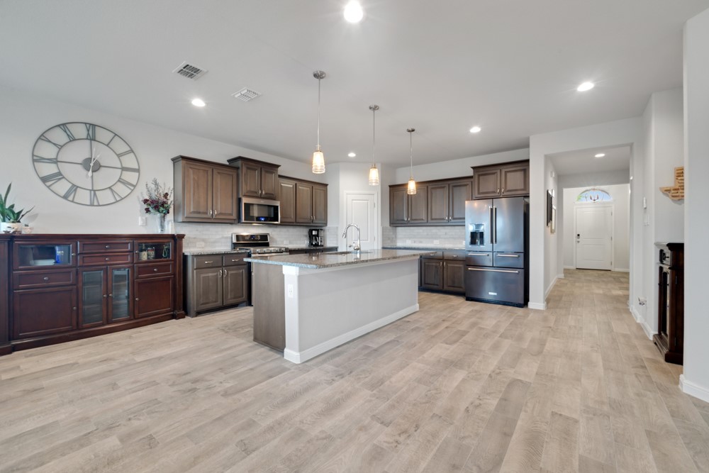 1100 Bowes Court Fort Worth TX 76247