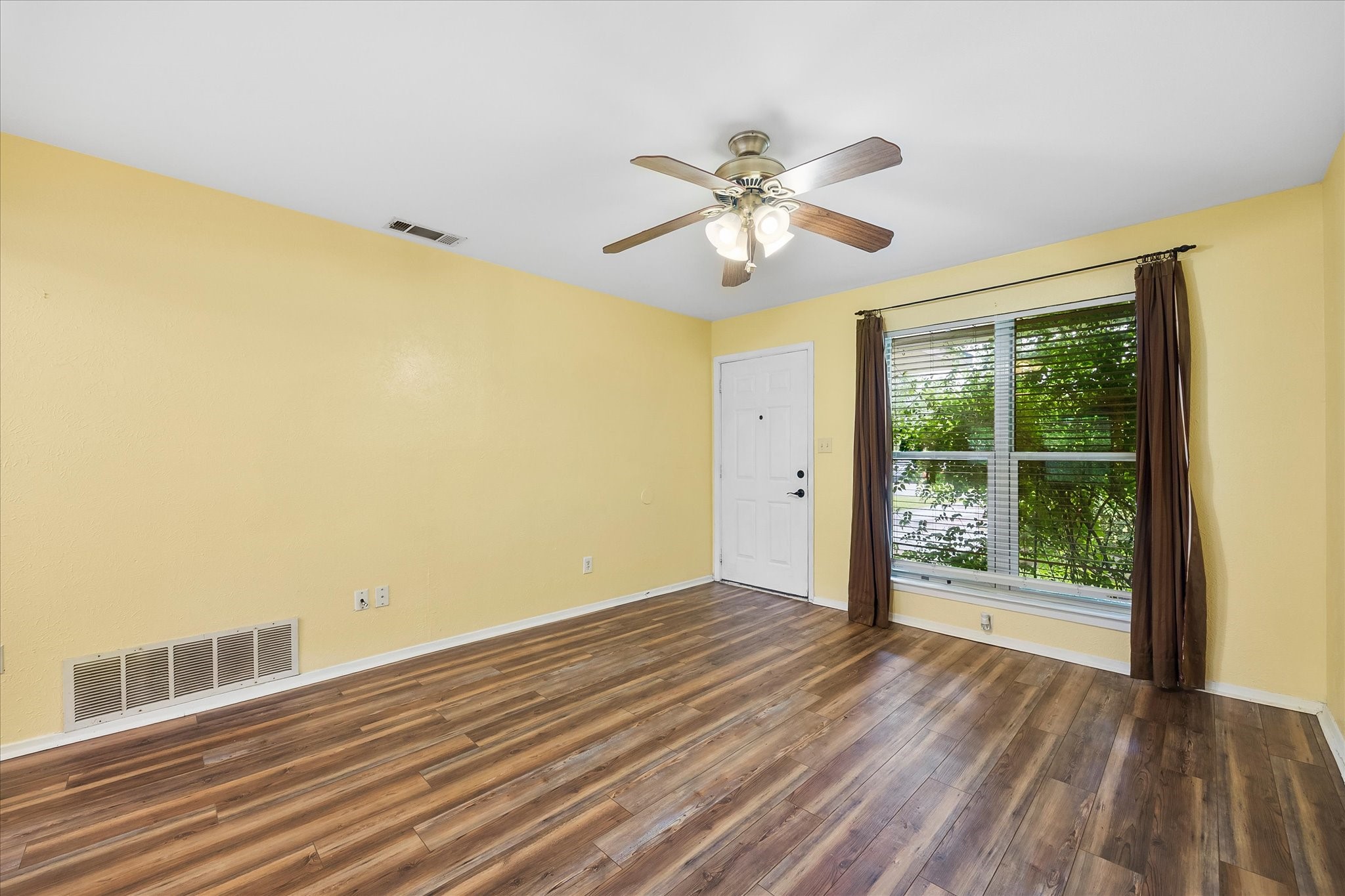 3803 College Street Greenville TX 75401