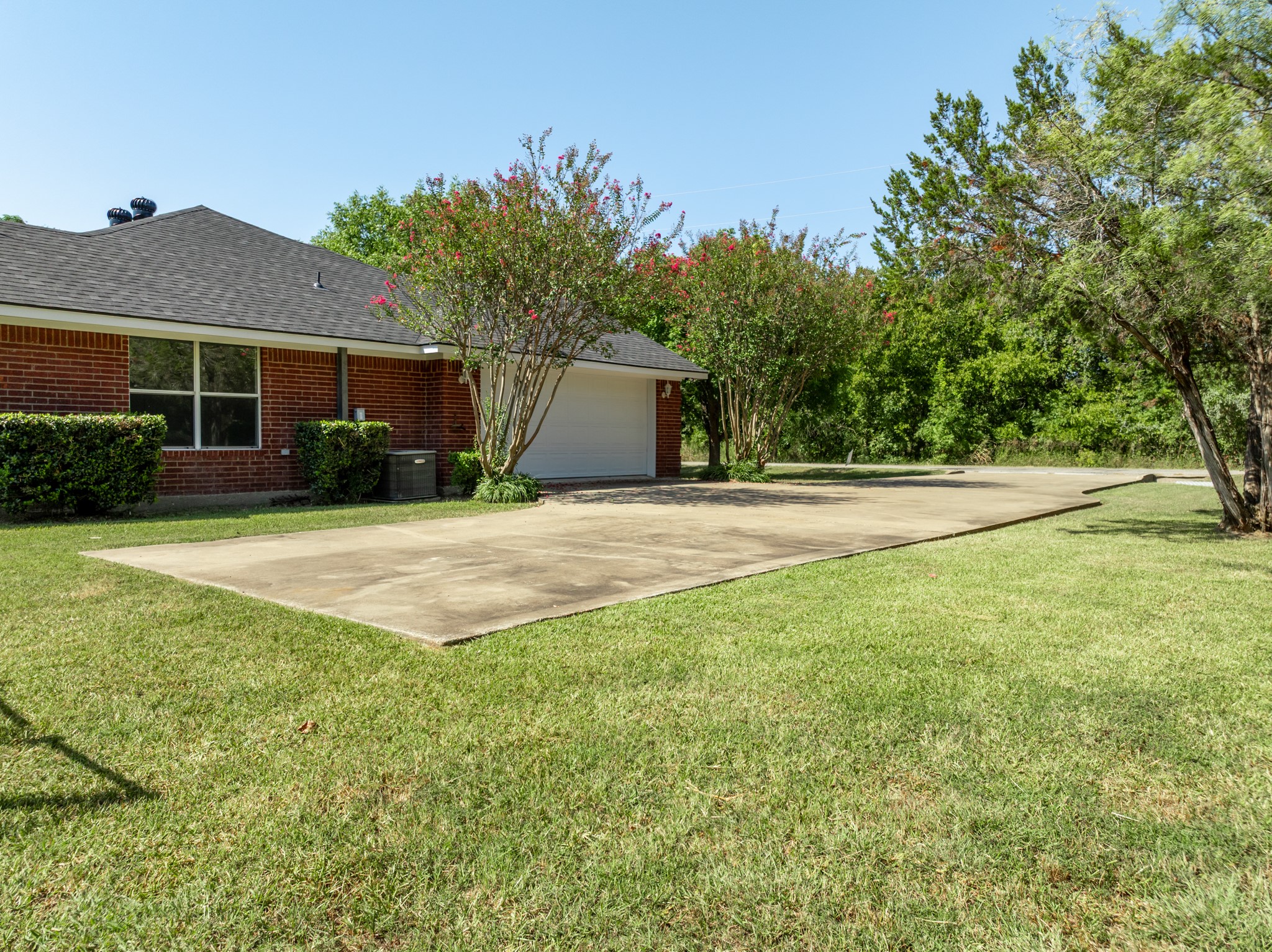 12187 Rolling Oaks Drive Whitney TX 76692