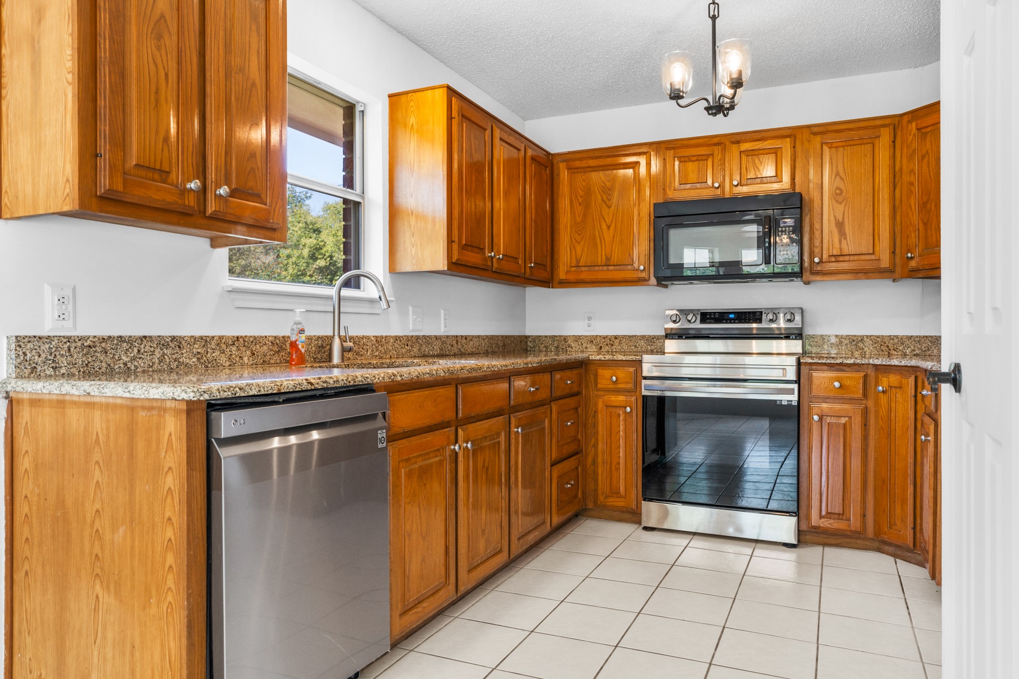 12187 Rolling Oaks Drive Whitney TX 76692