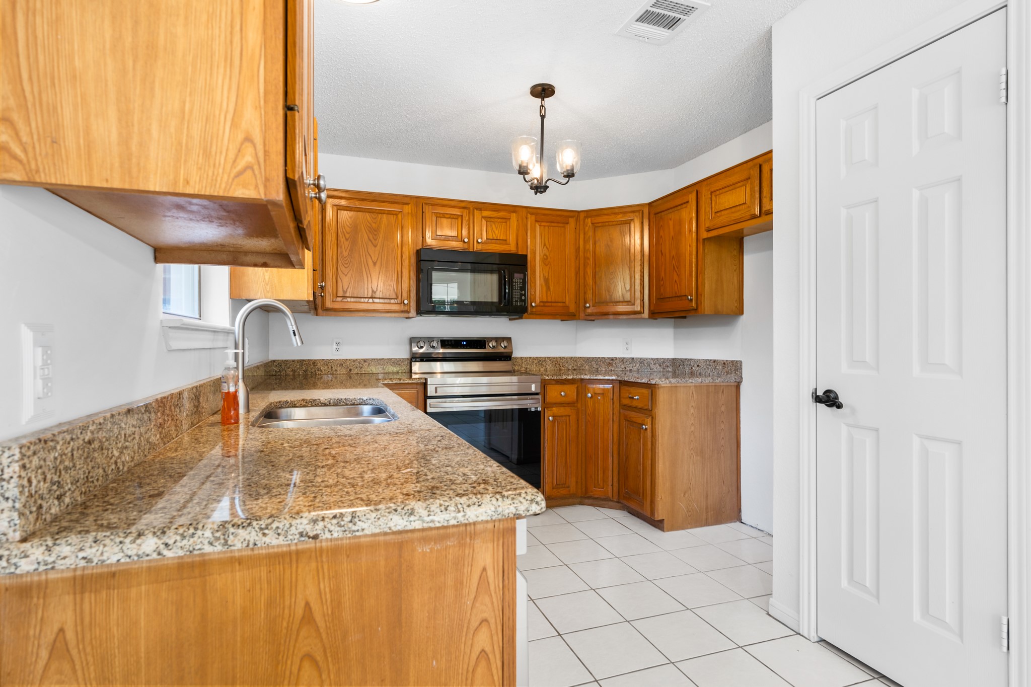 12187 Rolling Oaks Drive Whitney TX 76692