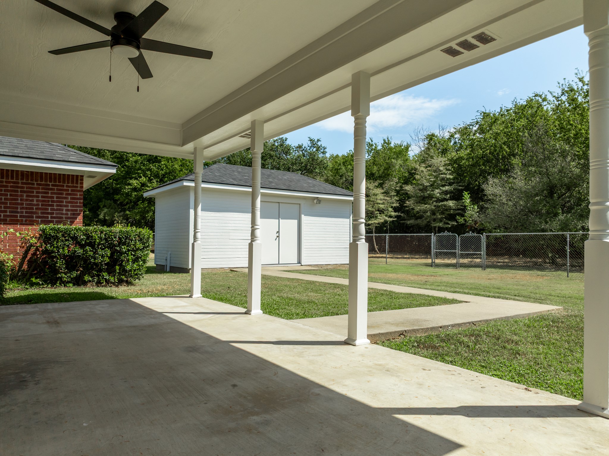 12187 Rolling Oaks Drive Whitney TX 76692