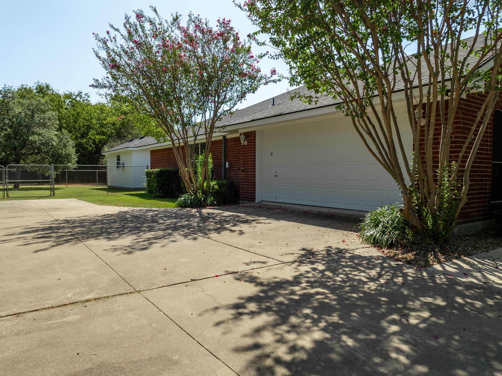 12187 Rolling Oaks Drive Whitney TX 76692