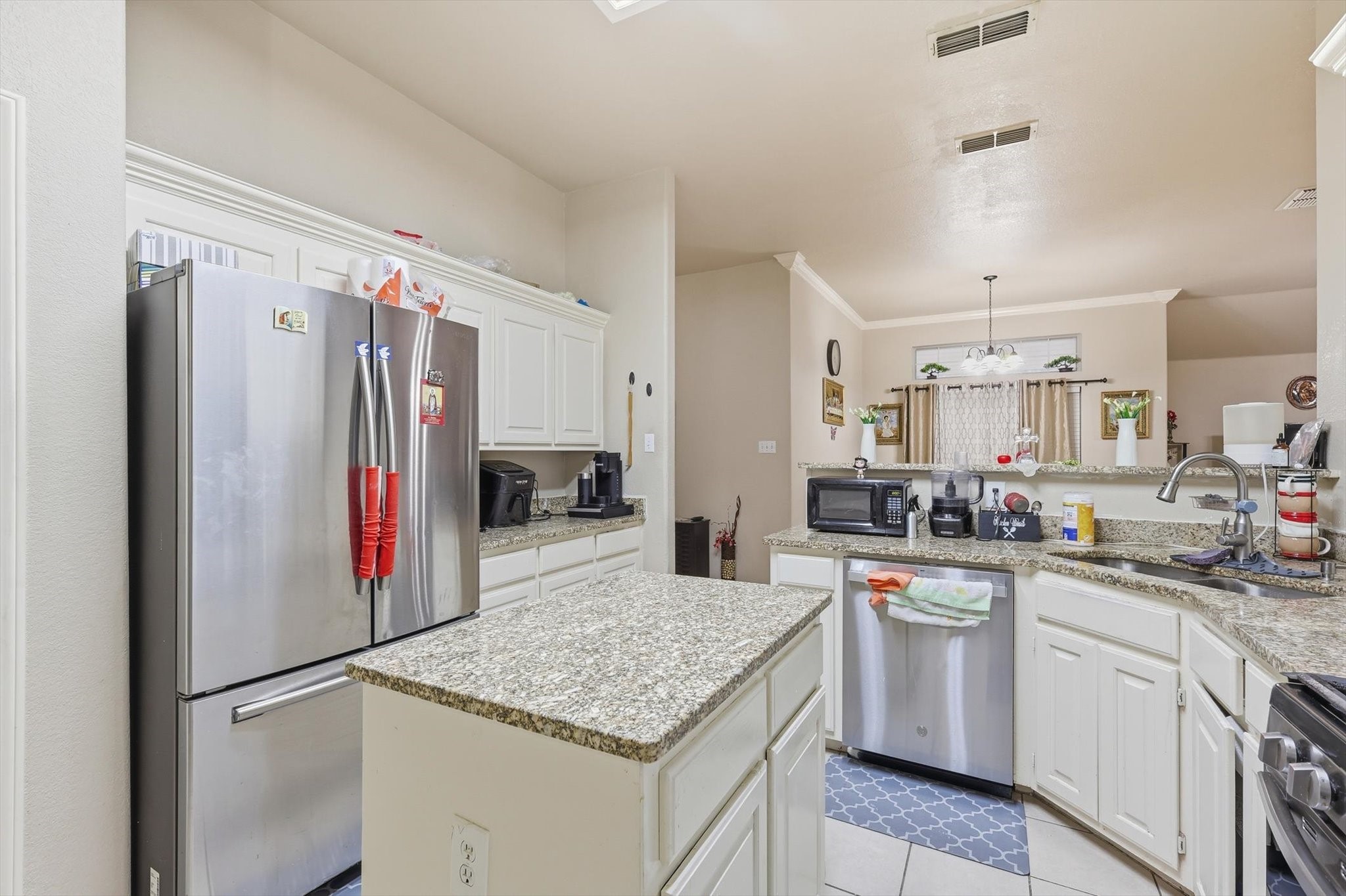 2988 Thames Trail Fort Worth TX 76118