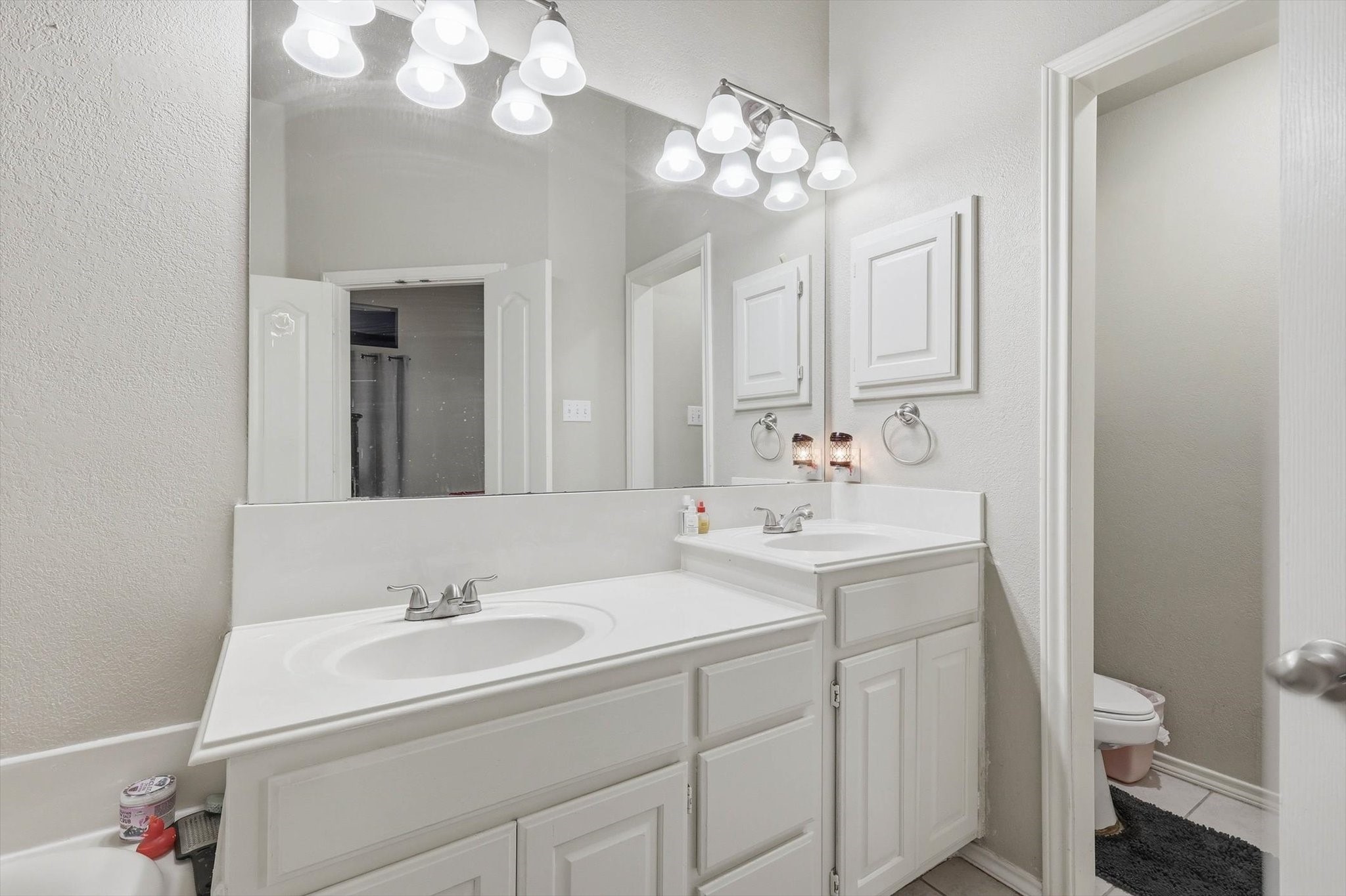 2988 Thames Trail Fort Worth TX 76118