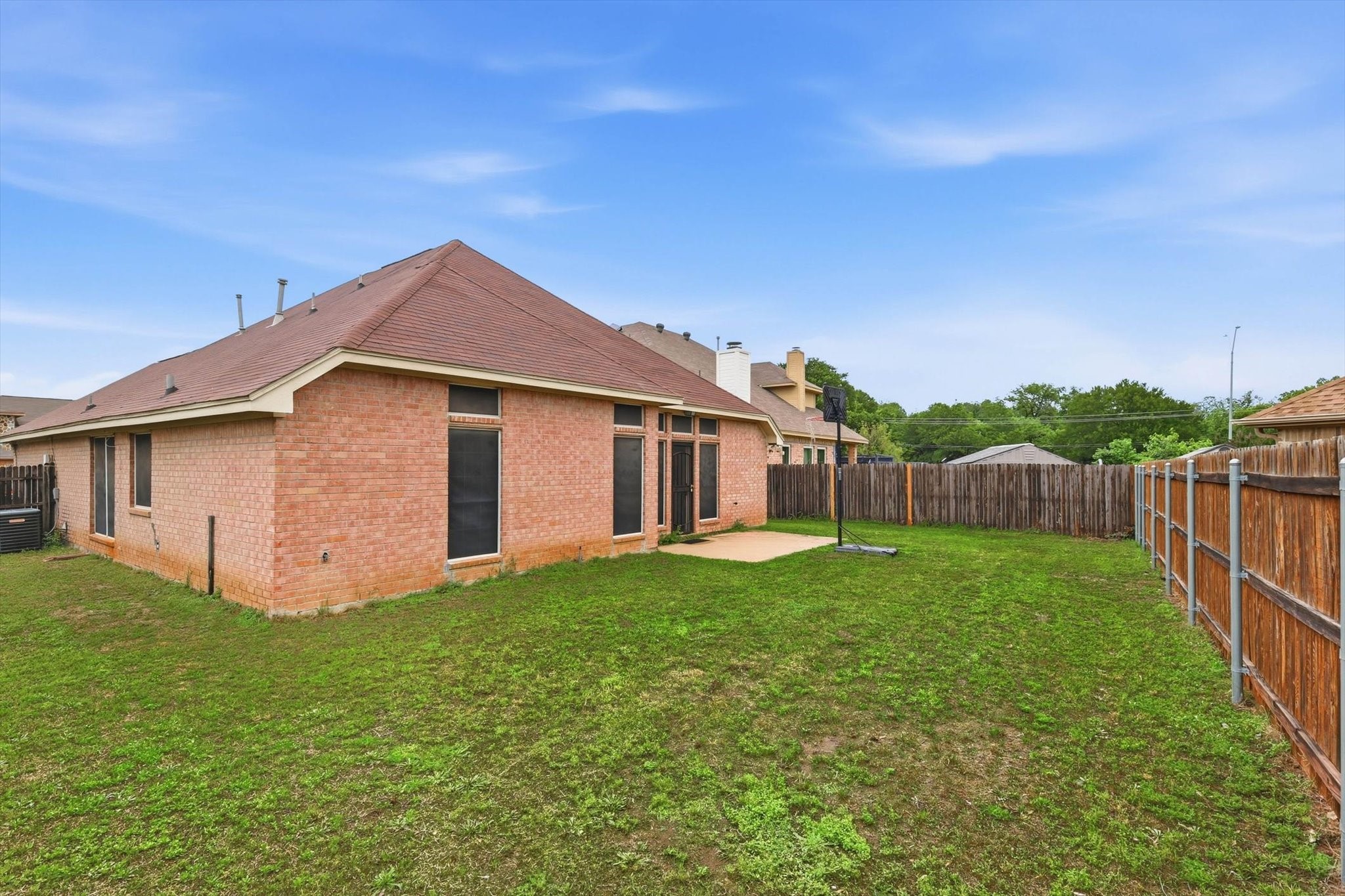 2988 Thames Trail Fort Worth TX 76118