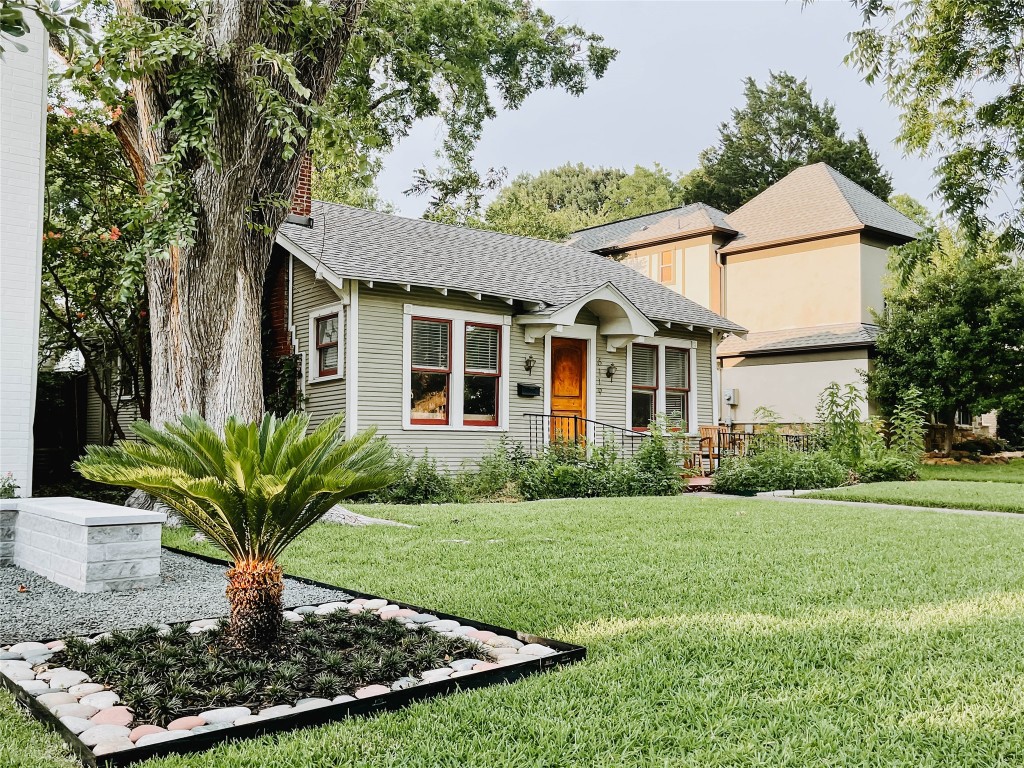 6119 Goliad Avenue Dallas TX 75214