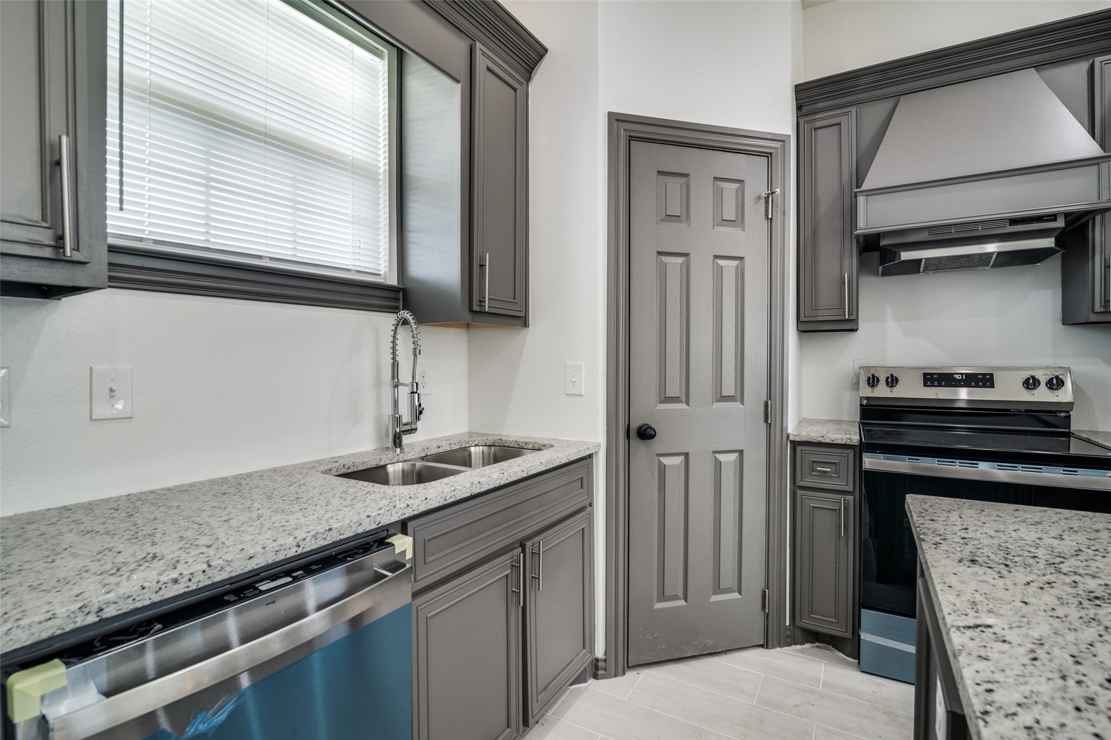 705 Lakeland Drive West Tawakoni TX 75474