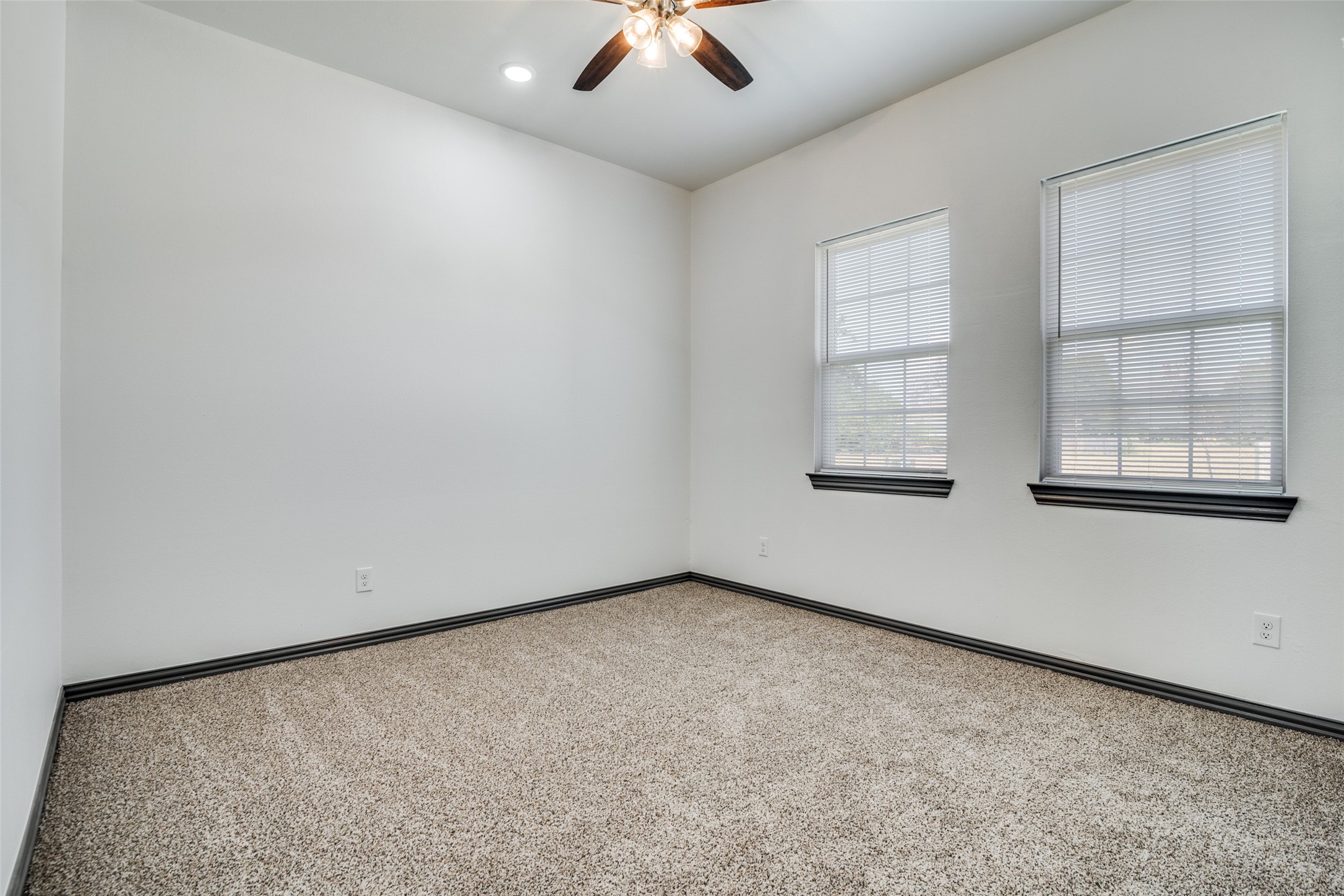 705 Lakeland Drive West Tawakoni TX 75474