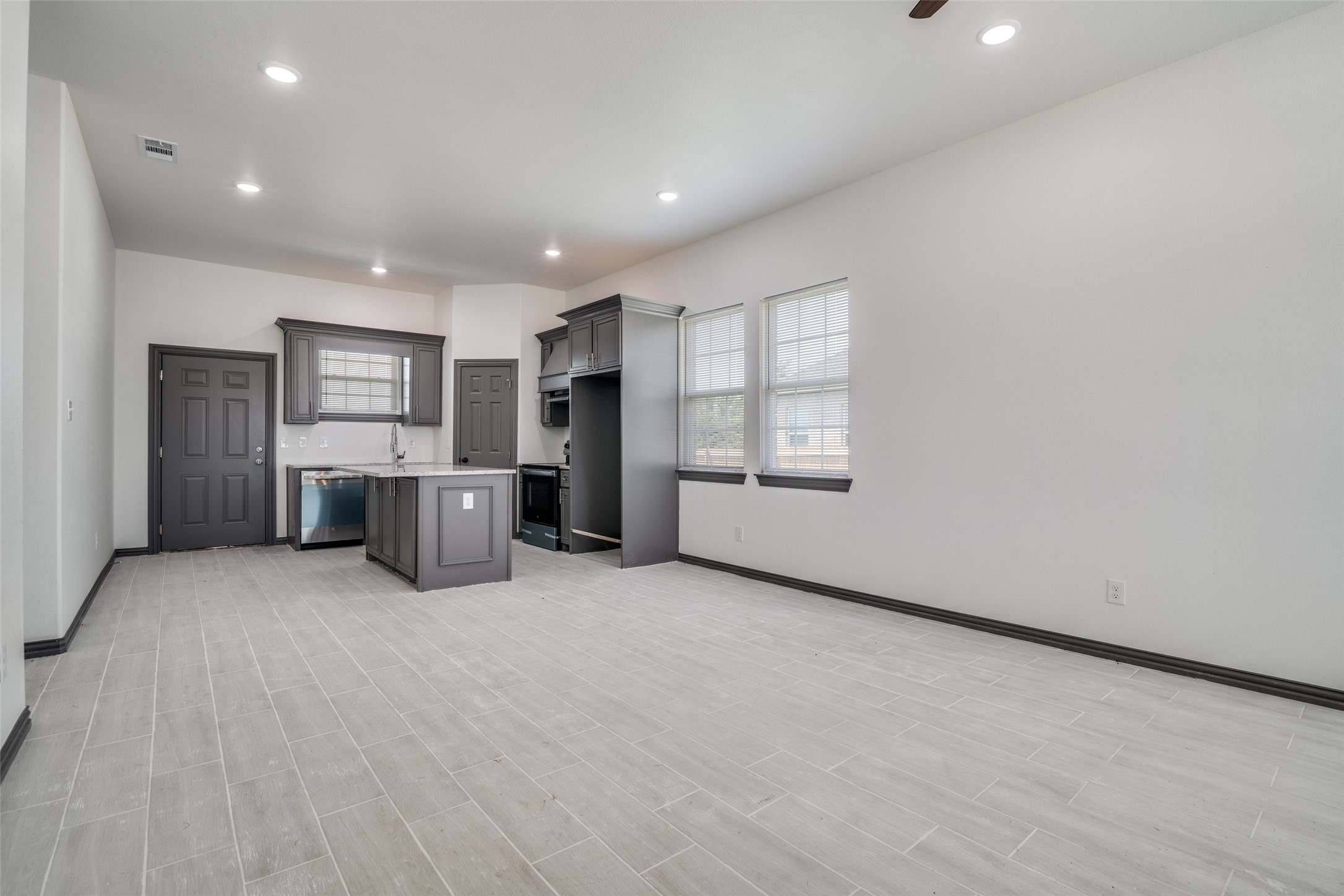 705 Lakeland Drive West Tawakoni TX 75474
