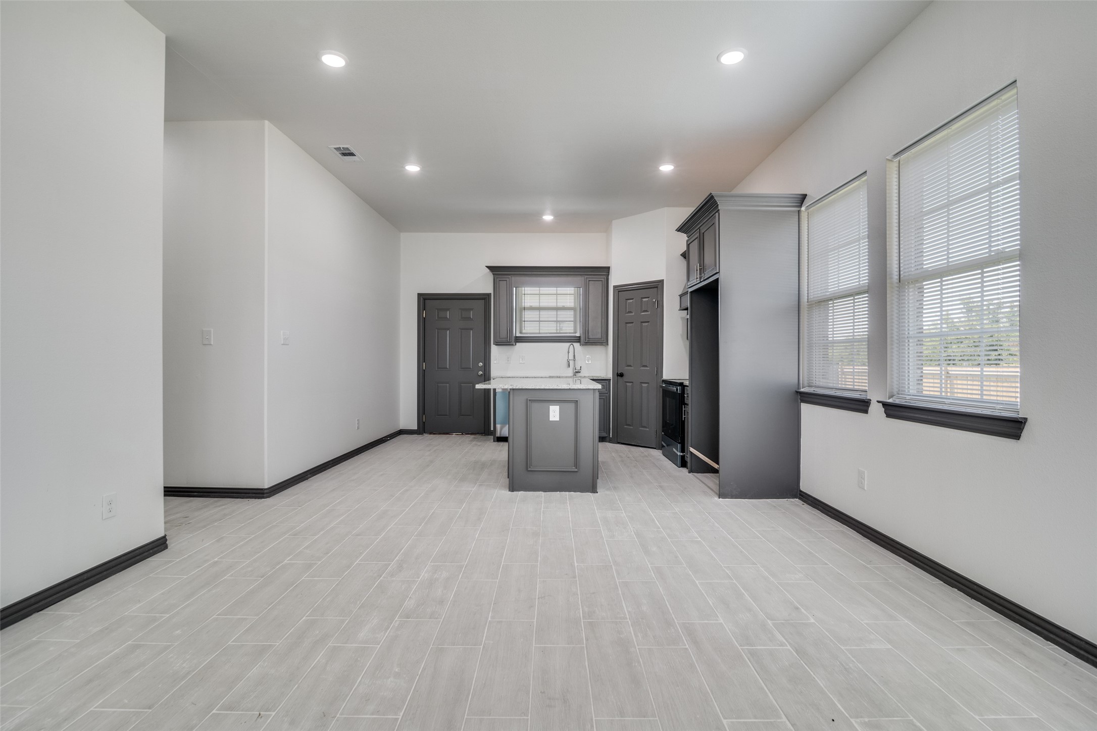 705 Lakeland Drive West Tawakoni TX 75474