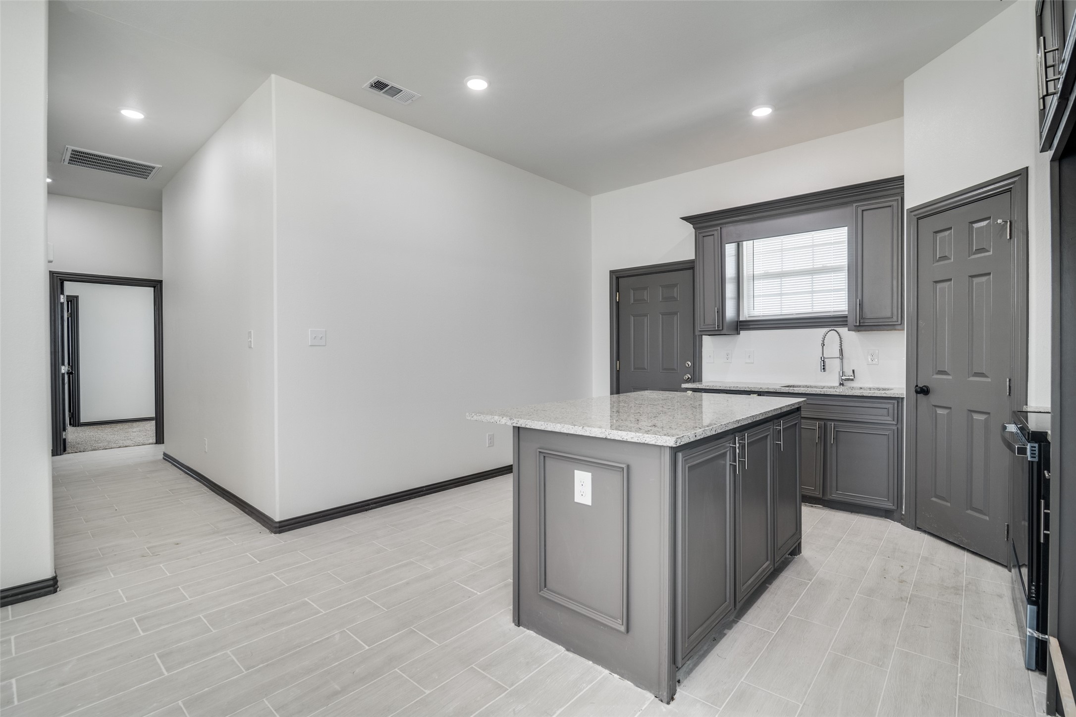 705 Lakeland Drive West Tawakoni TX 75474