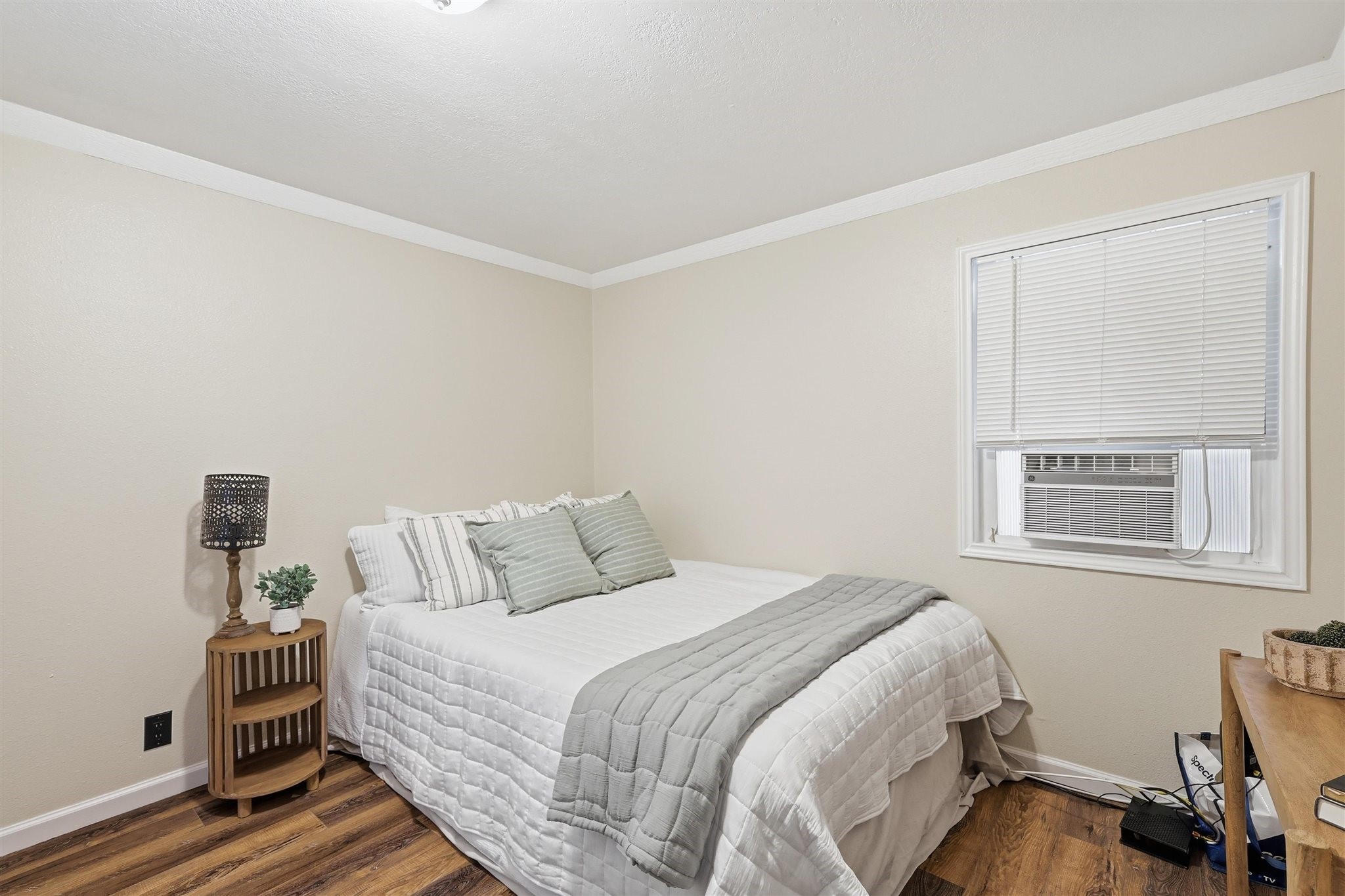 2308 Tanneyhill Lane Fort Worth TX 76112