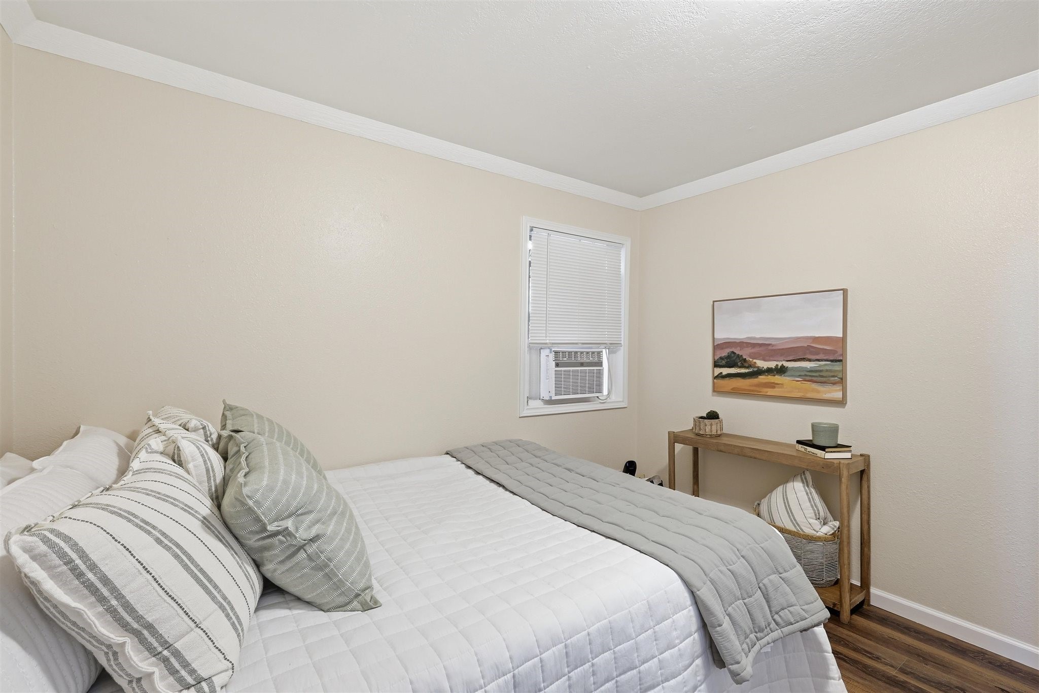 2308 Tanneyhill Lane Fort Worth TX 76112
