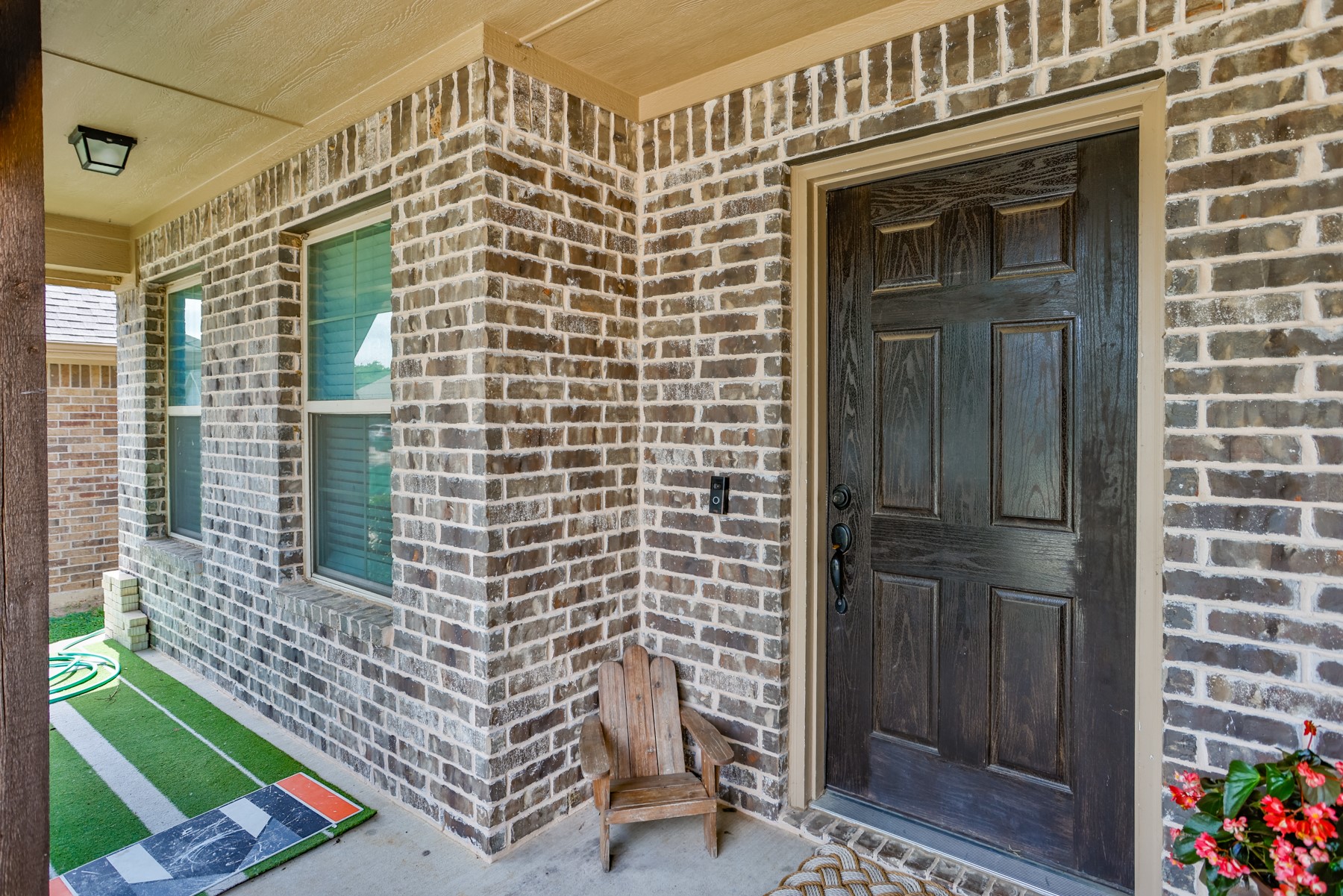 1816 Vallana Drive Gainesville TX 76240