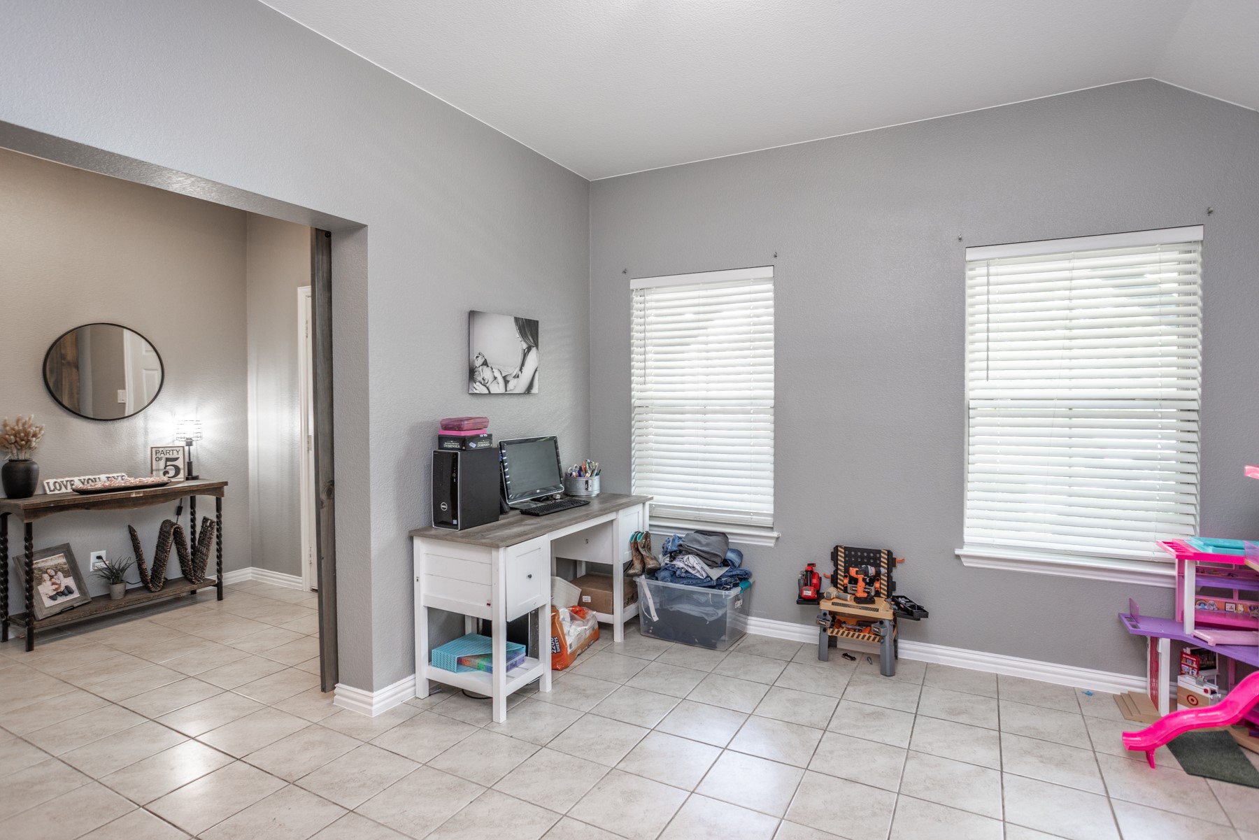 1816 Vallana Drive Gainesville TX 76240