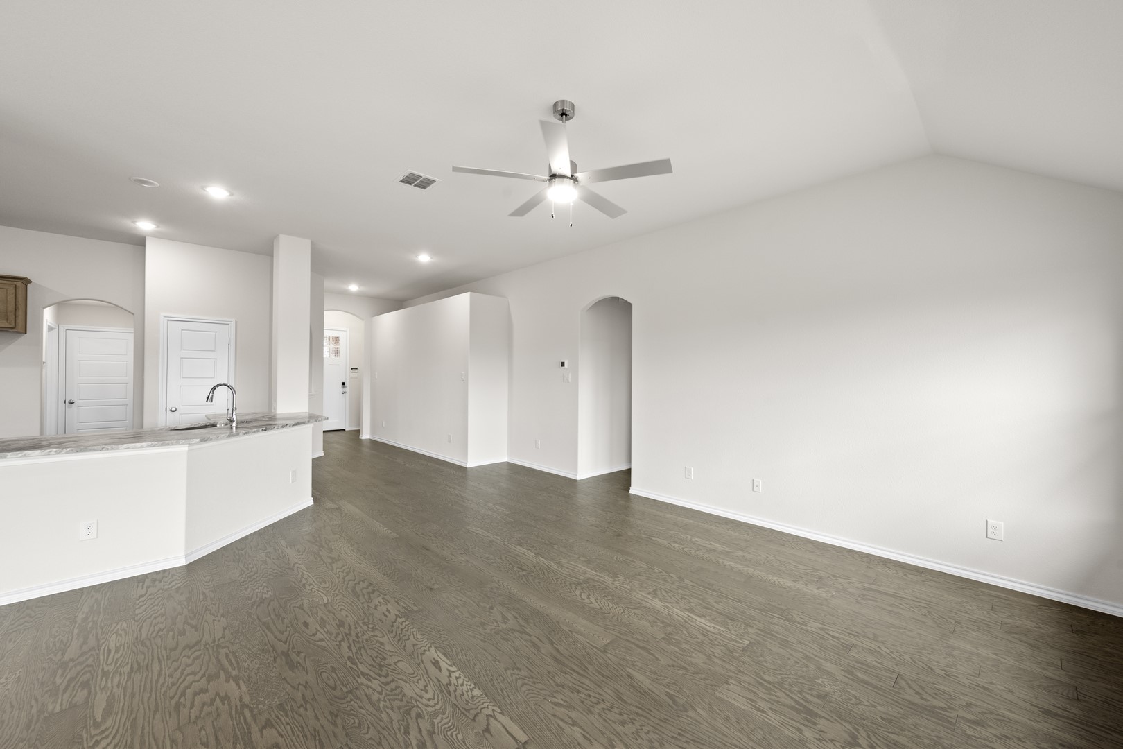 7716 Oakmeade Street Joshua TX 76058