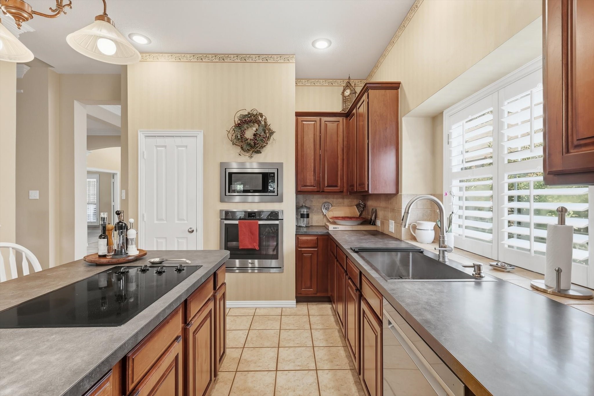 2012 Hayden Lane Corinth TX 76210