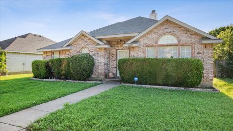 1119 De Haviland Avenue Duncanville TX 75137