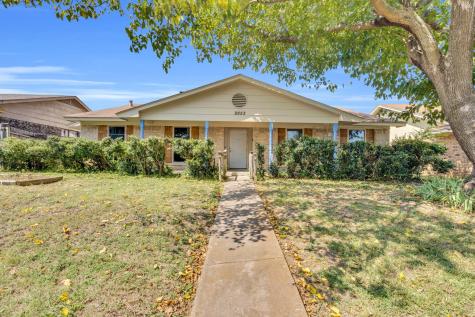 2653 Hartford Lane Lancaster TX 75134