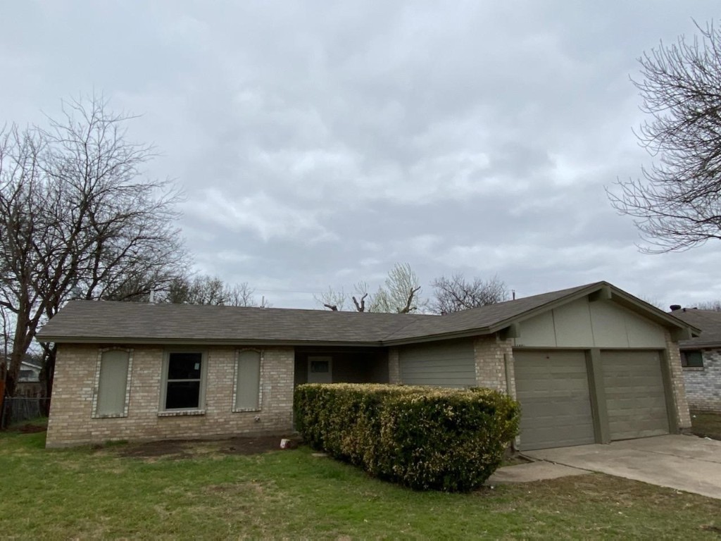 1550 Oakbrook Street Lancaster TX 75134