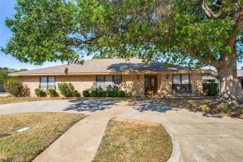 5012 South Drive Fort Worth TX 76132