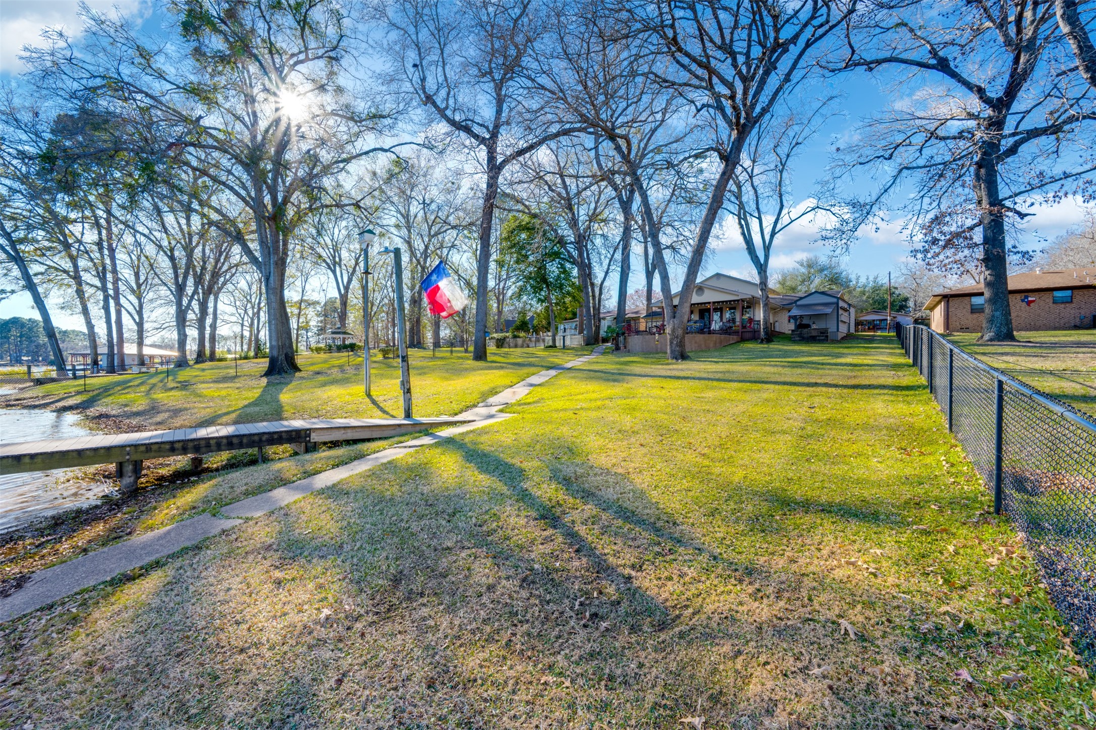 23126 J E B Circle Frankston TX 75763